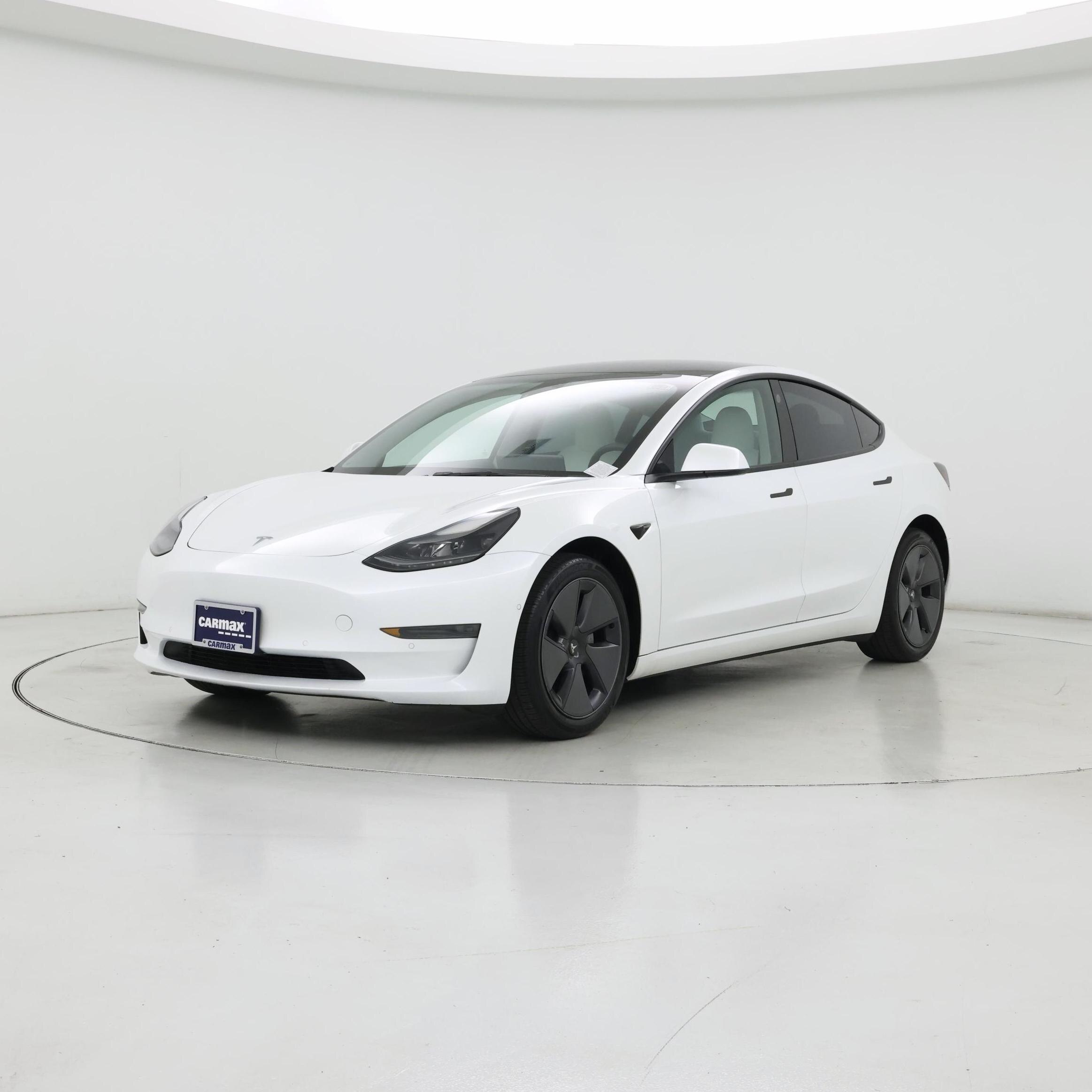 Thumbnail: 2022 Tesla Model 3 - 4