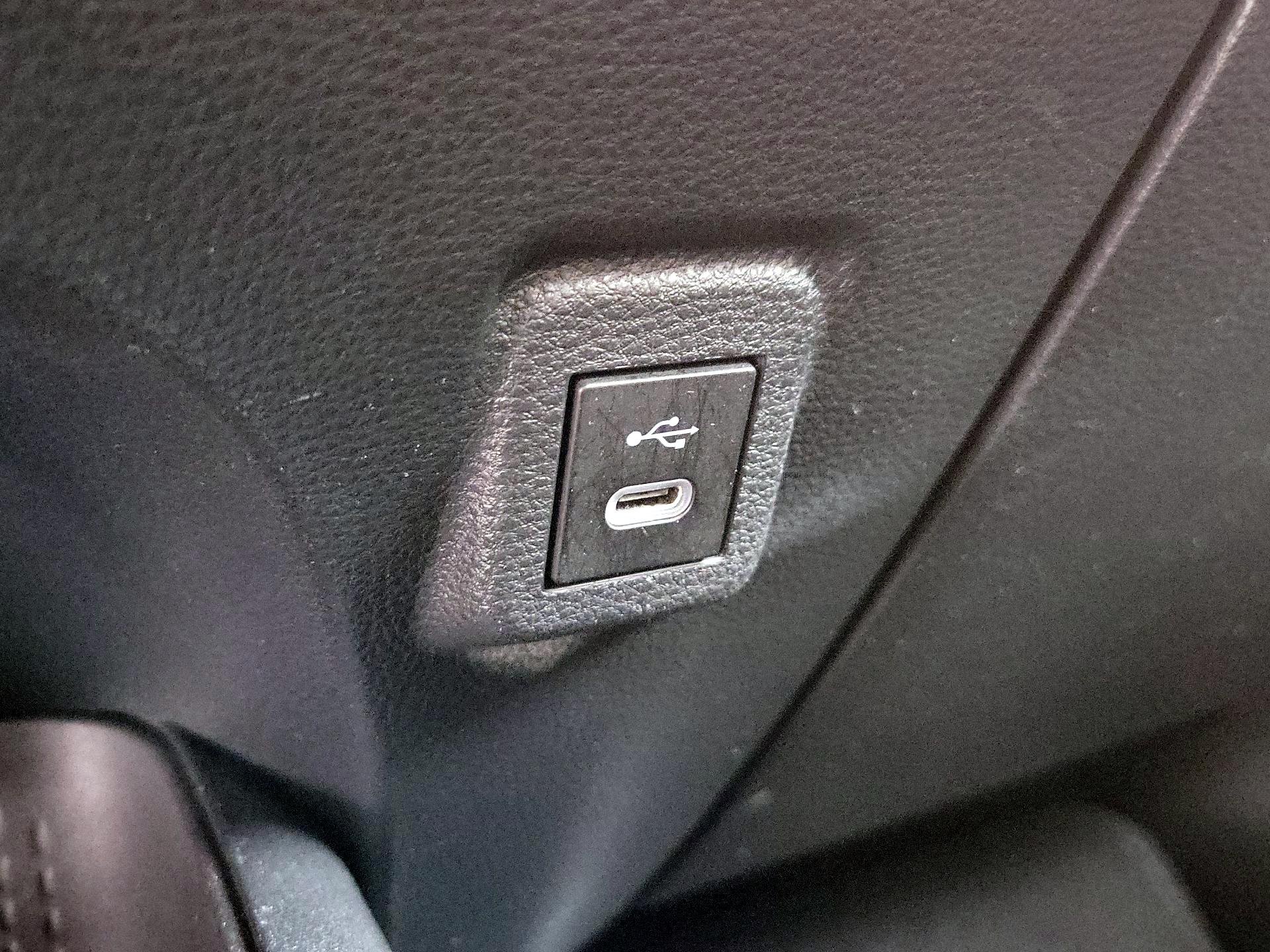 Thumbnail: 2024 Toyota Corolla - 18