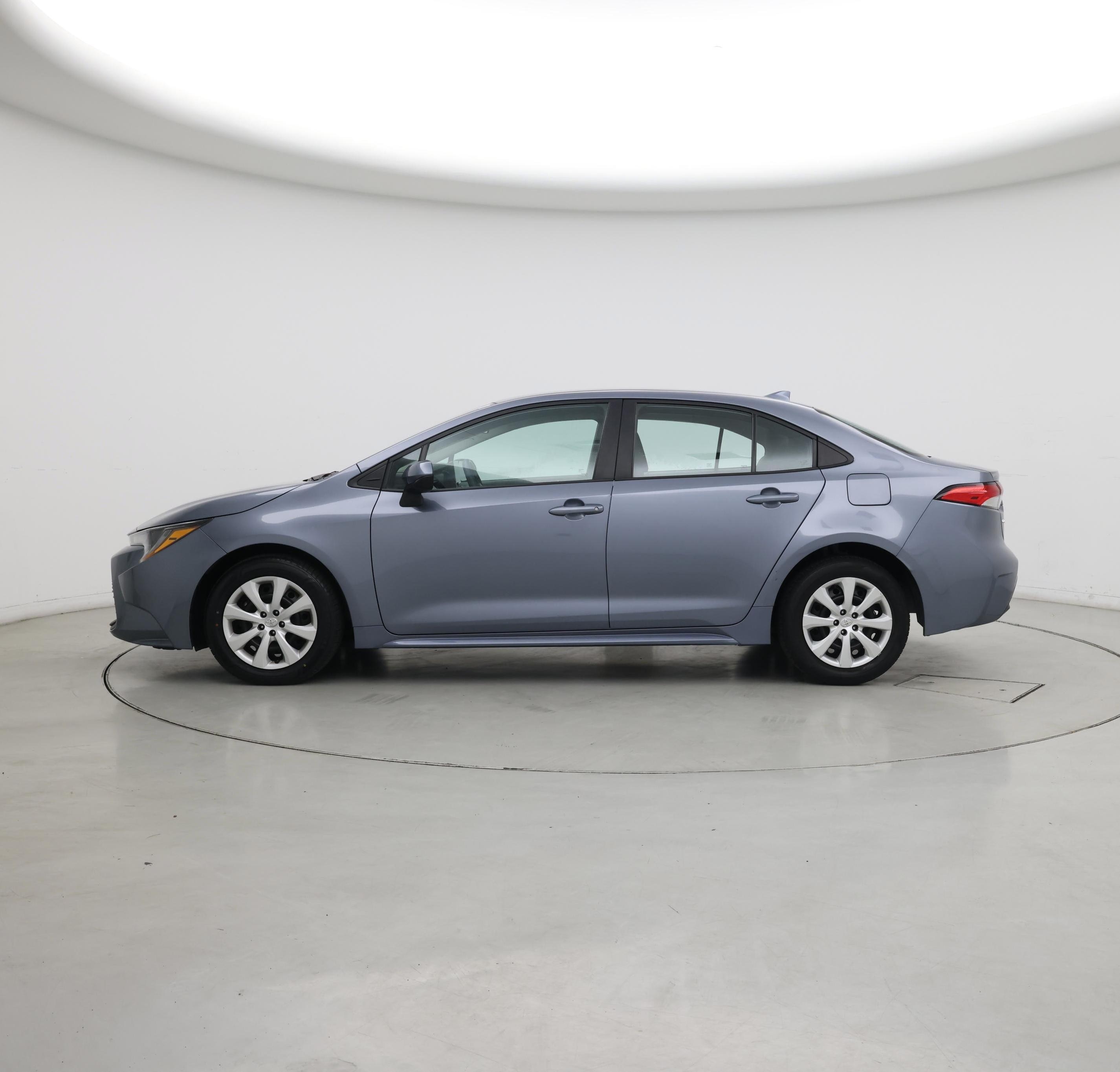 Thumbnail: 2024 Toyota Corolla - 3