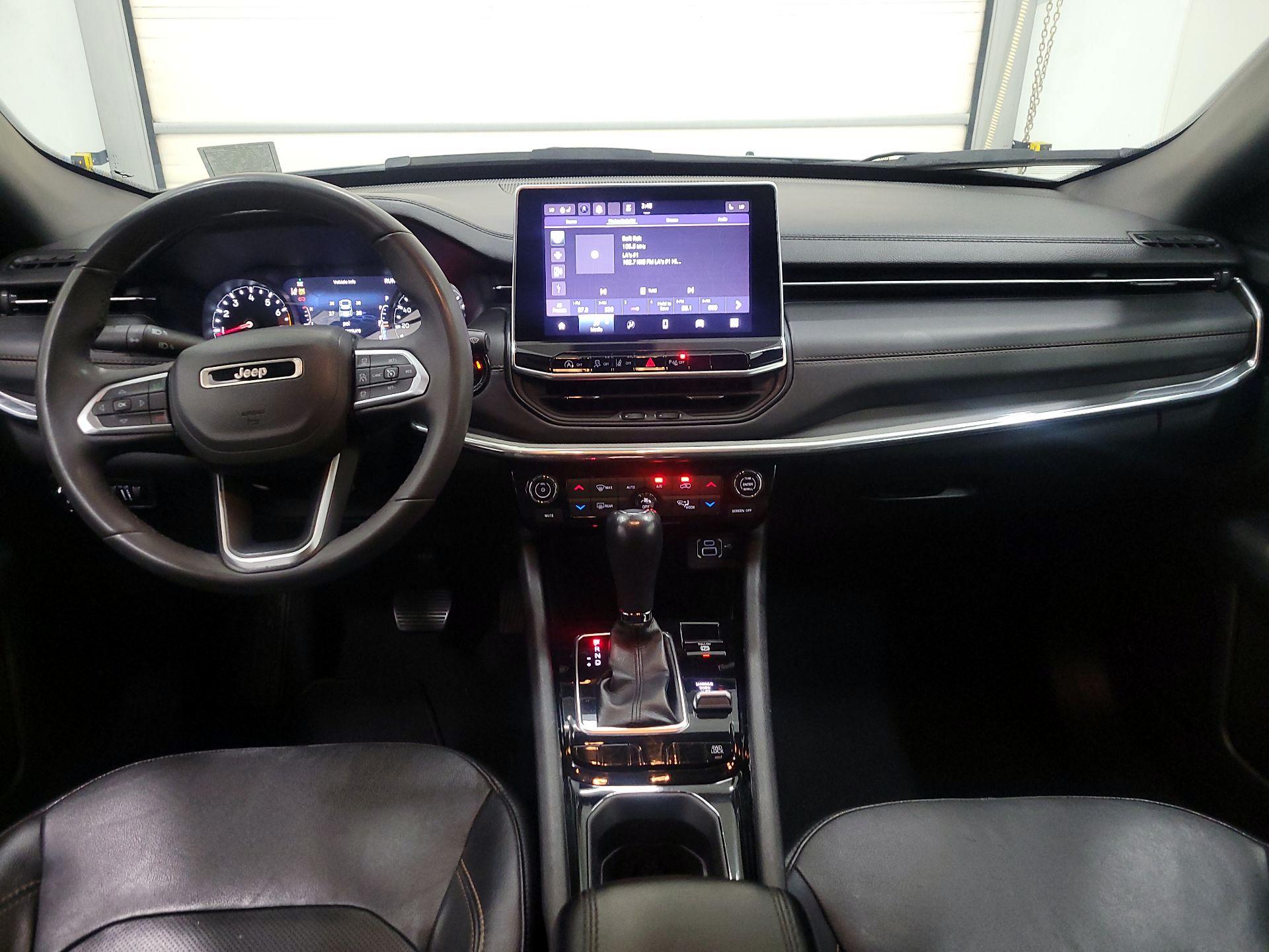 Thumbnail: 2023 Jeep Compass - 9