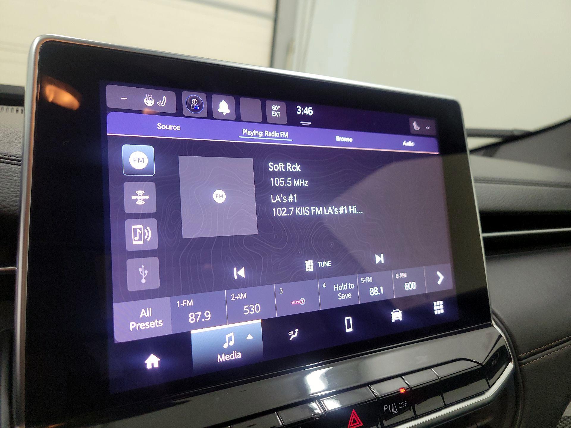 Thumbnail: 2023 Jeep Compass - 15