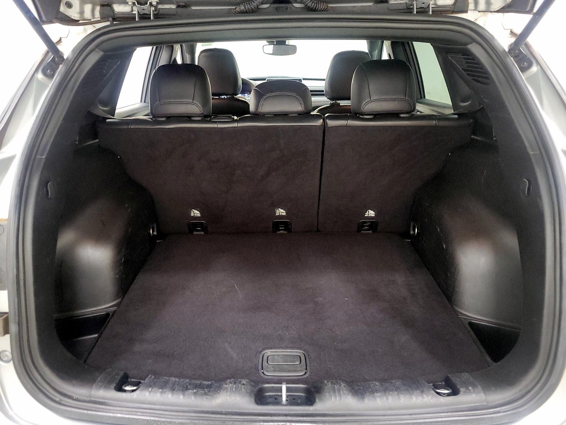 Thumbnail: 2023 Jeep Compass - 20