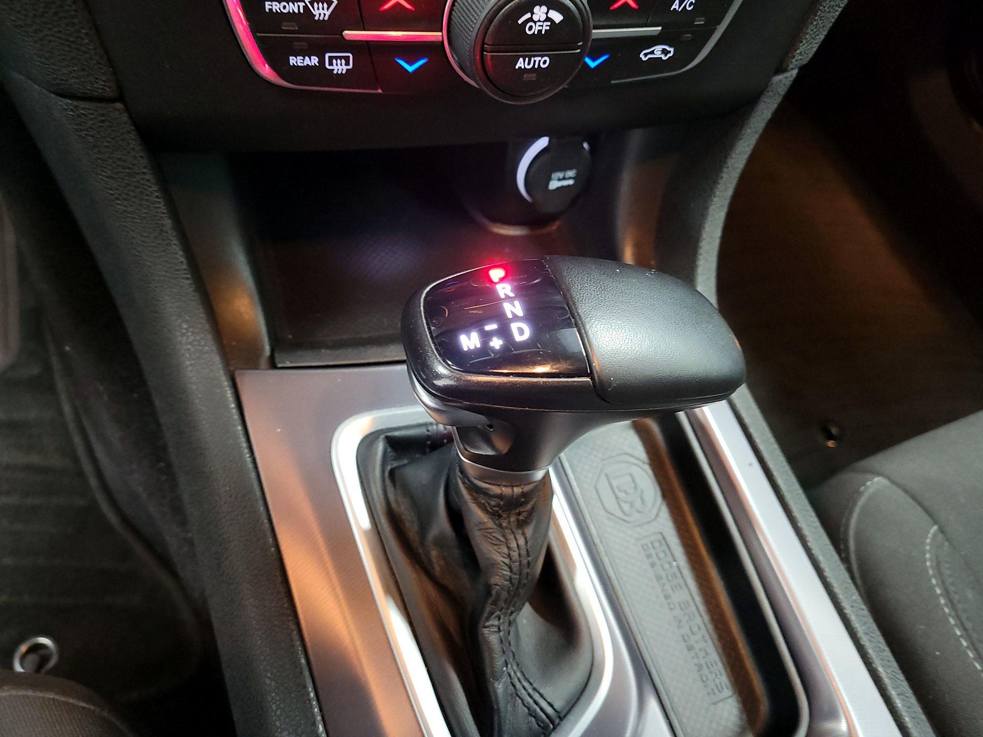 Thumbnail: 2020 Dodge Charger - 15