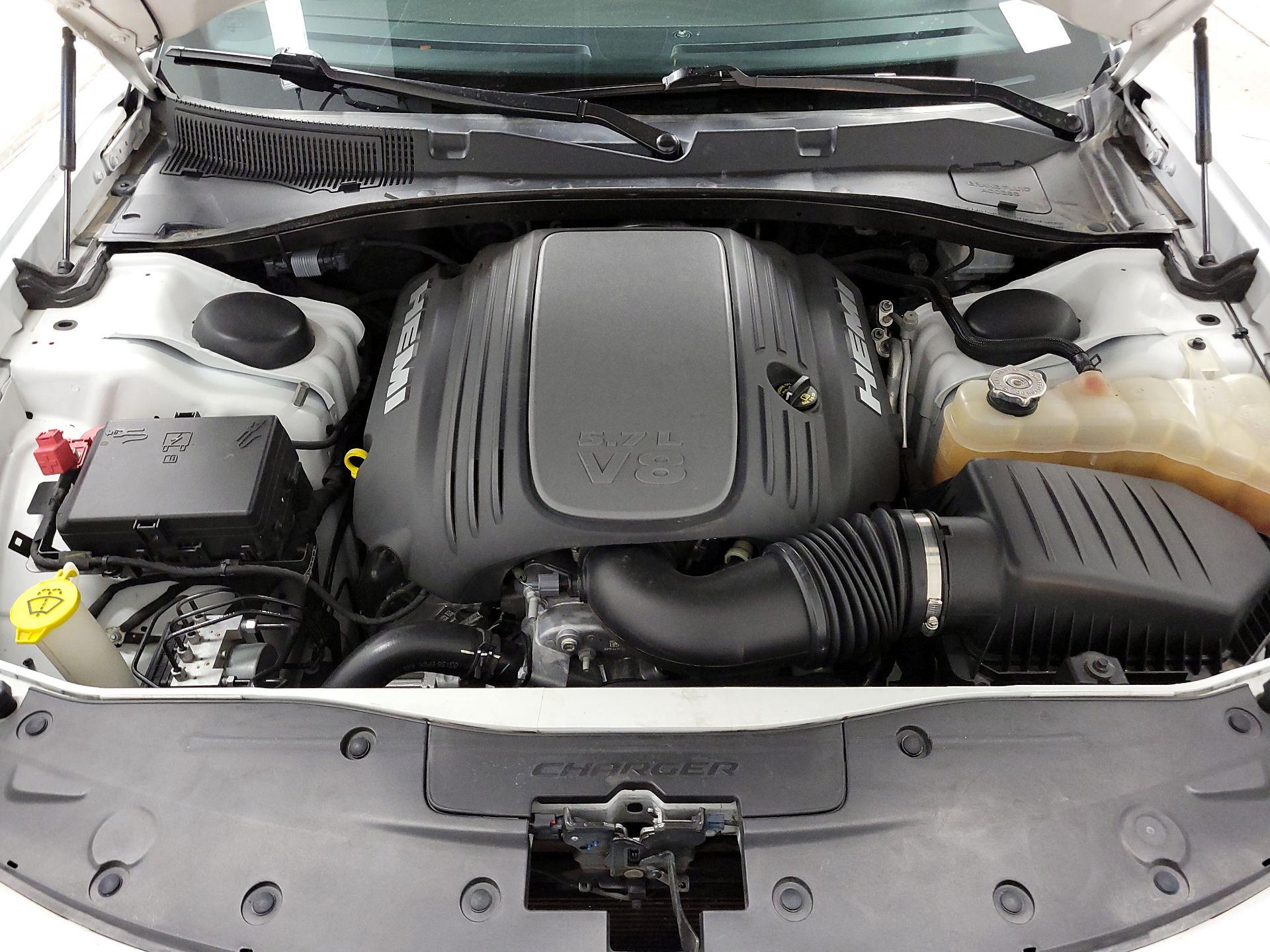 Thumbnail: 2020 Dodge Charger - 18