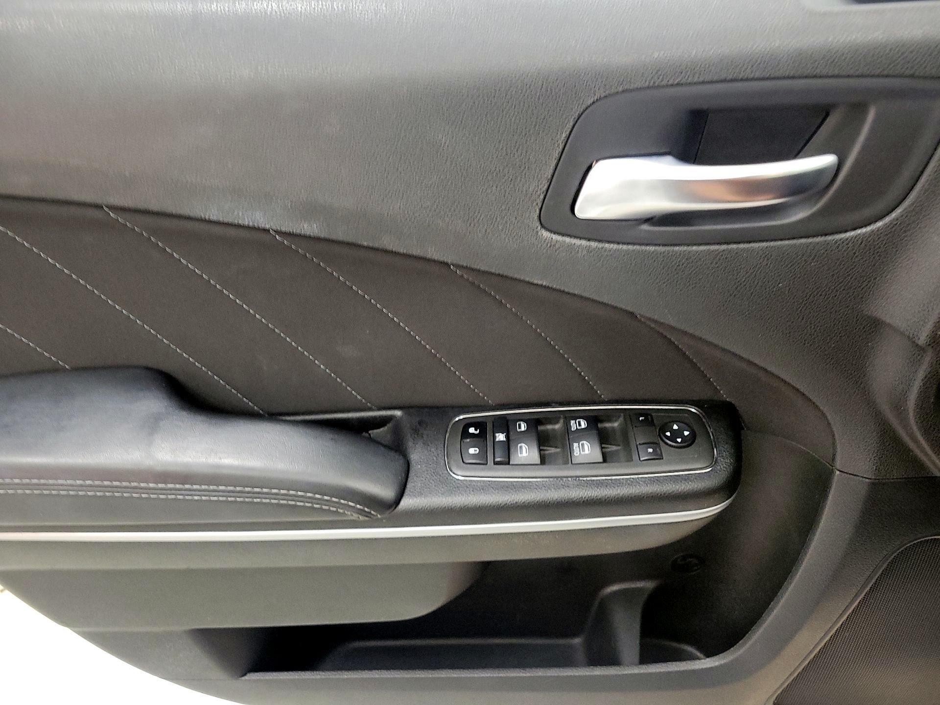 Thumbnail: 2022 Dodge Charger - 12