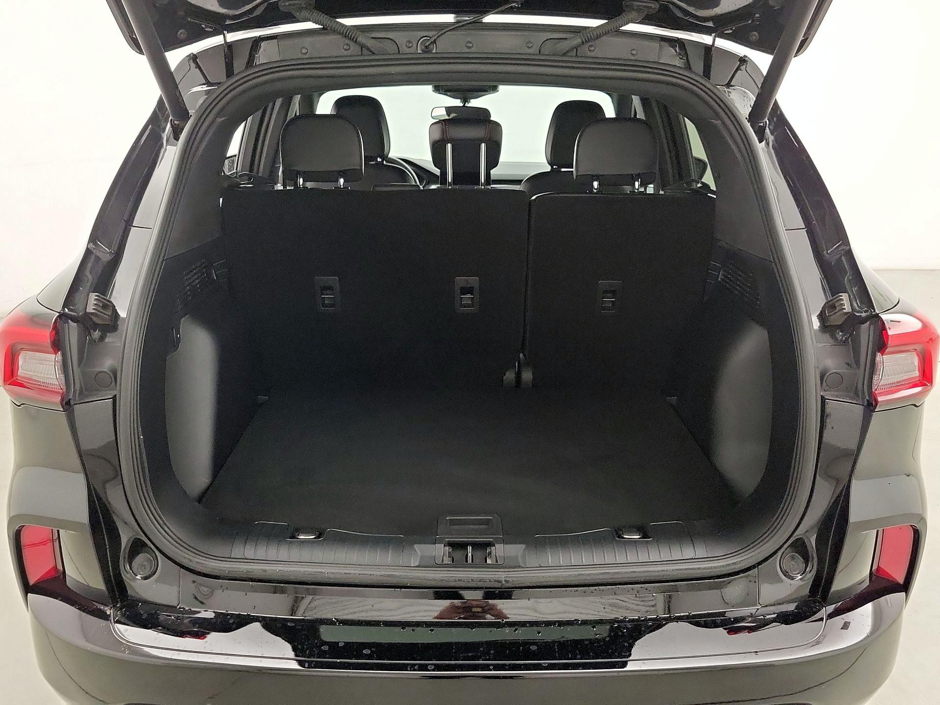 Thumbnail: 2023 Ford Escape - 20