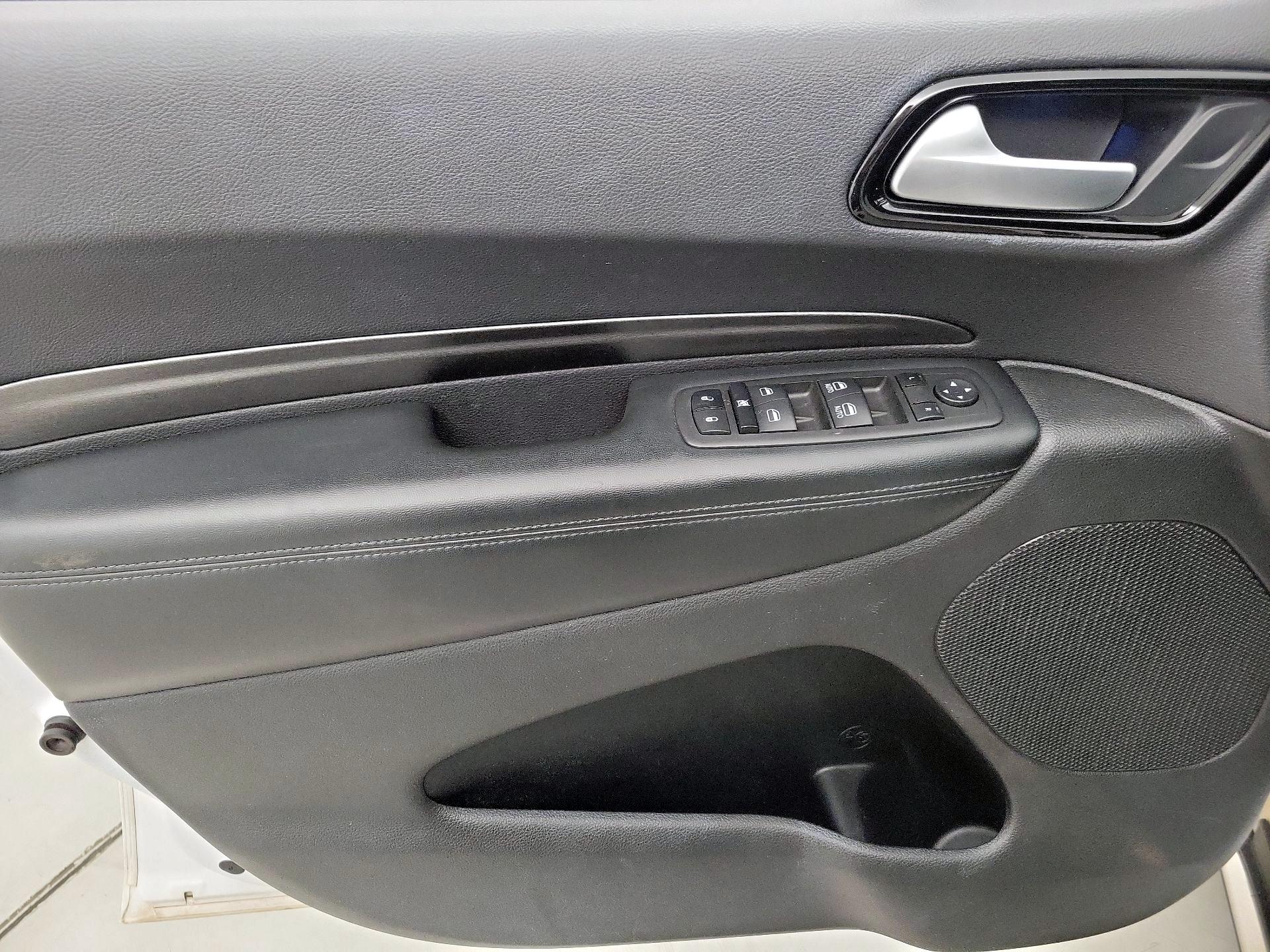 Thumbnail: 2023 Dodge Durango - 12