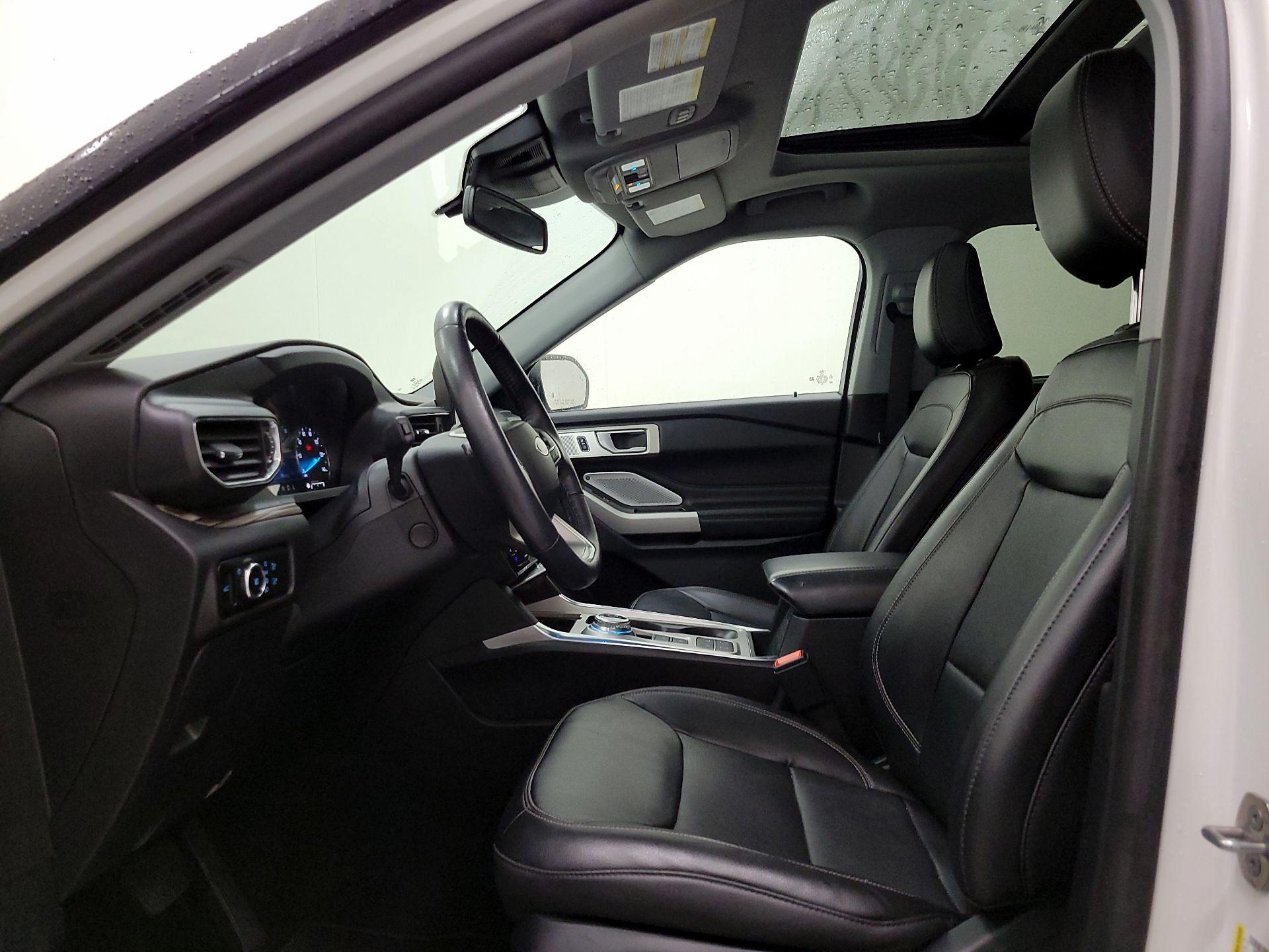 Thumbnail: 2023 Ford Explorer - 20