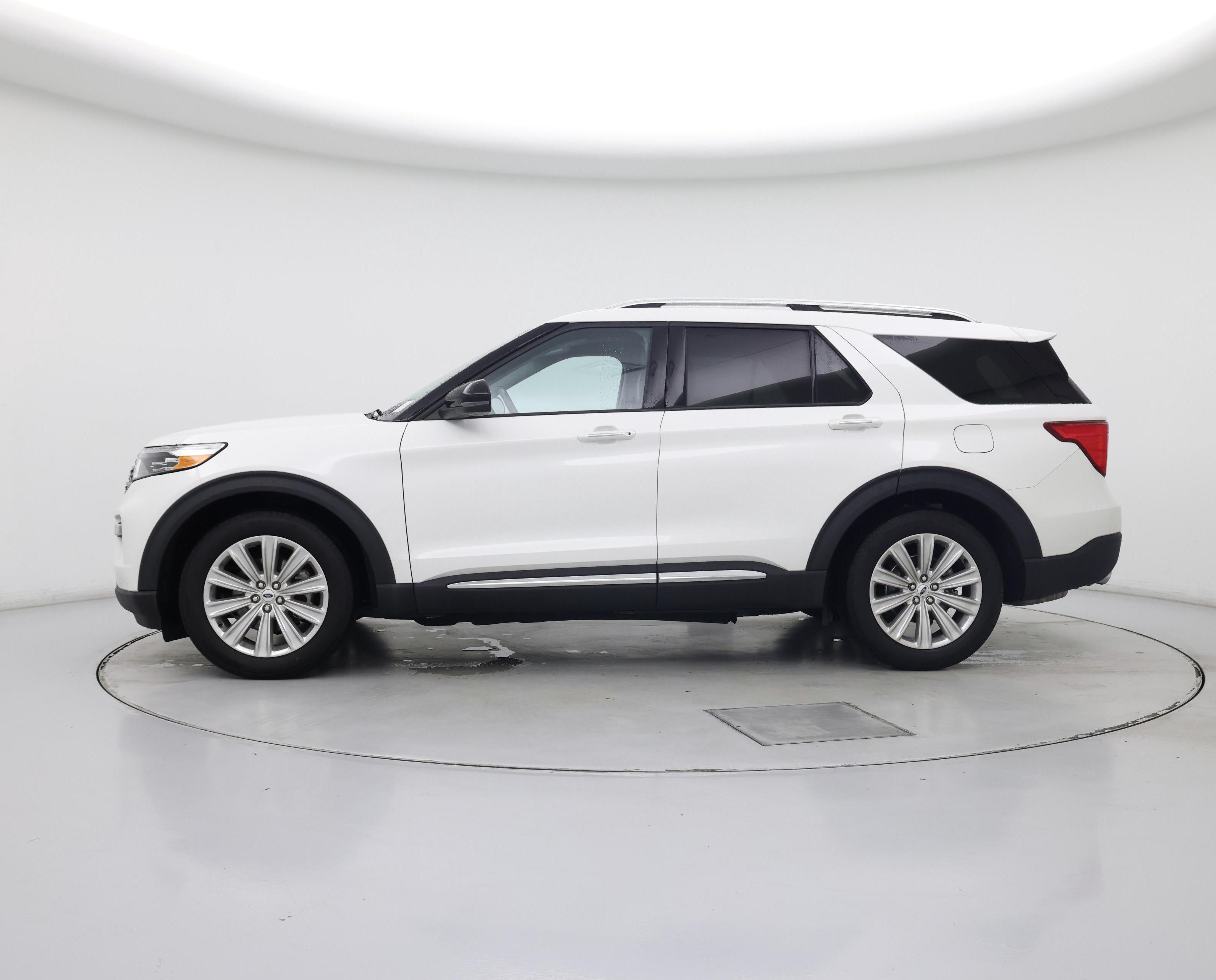 Thumbnail: 2023 Ford Explorer - 3