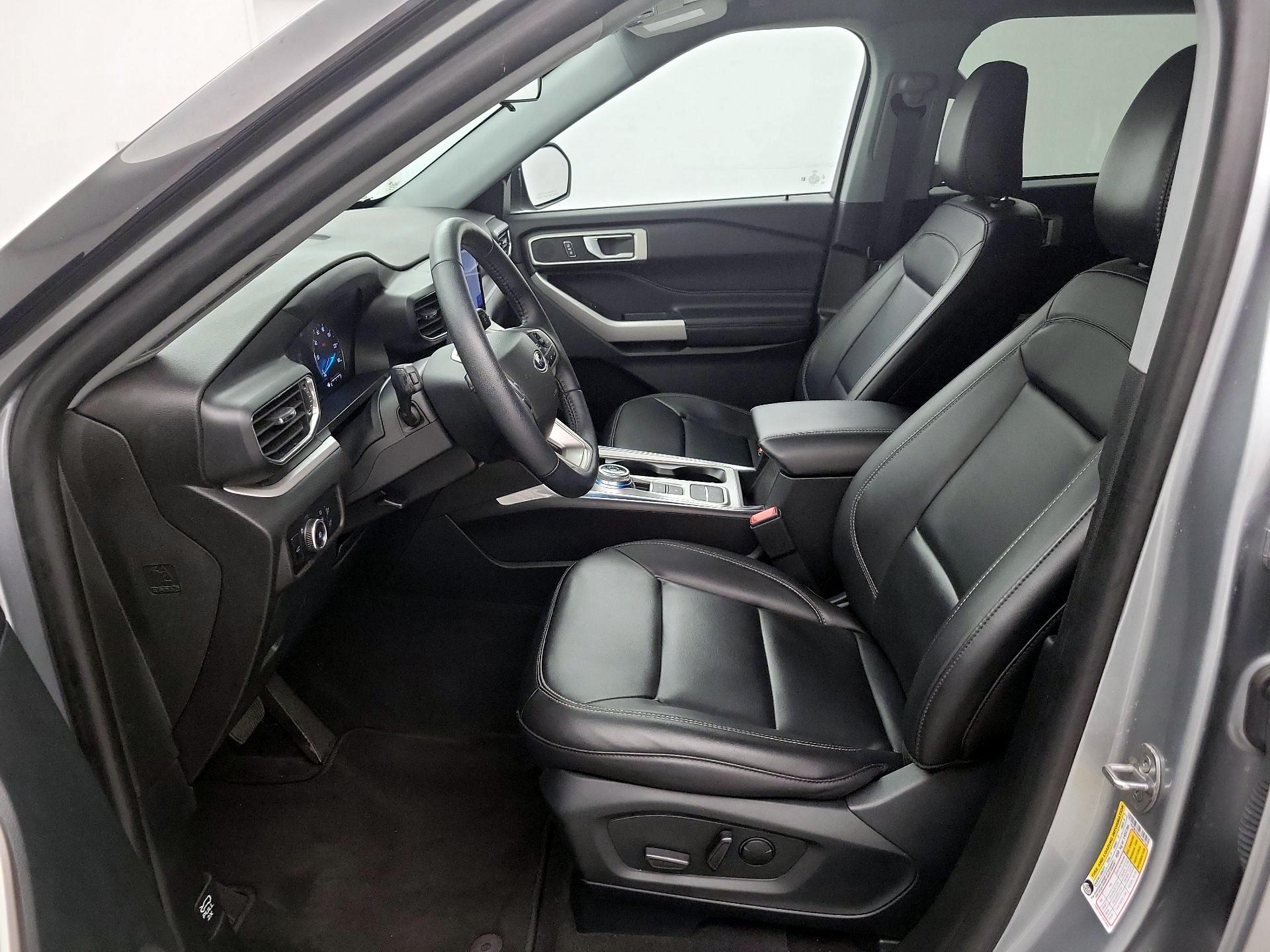 Thumbnail: 2023 Ford Explorer - 11