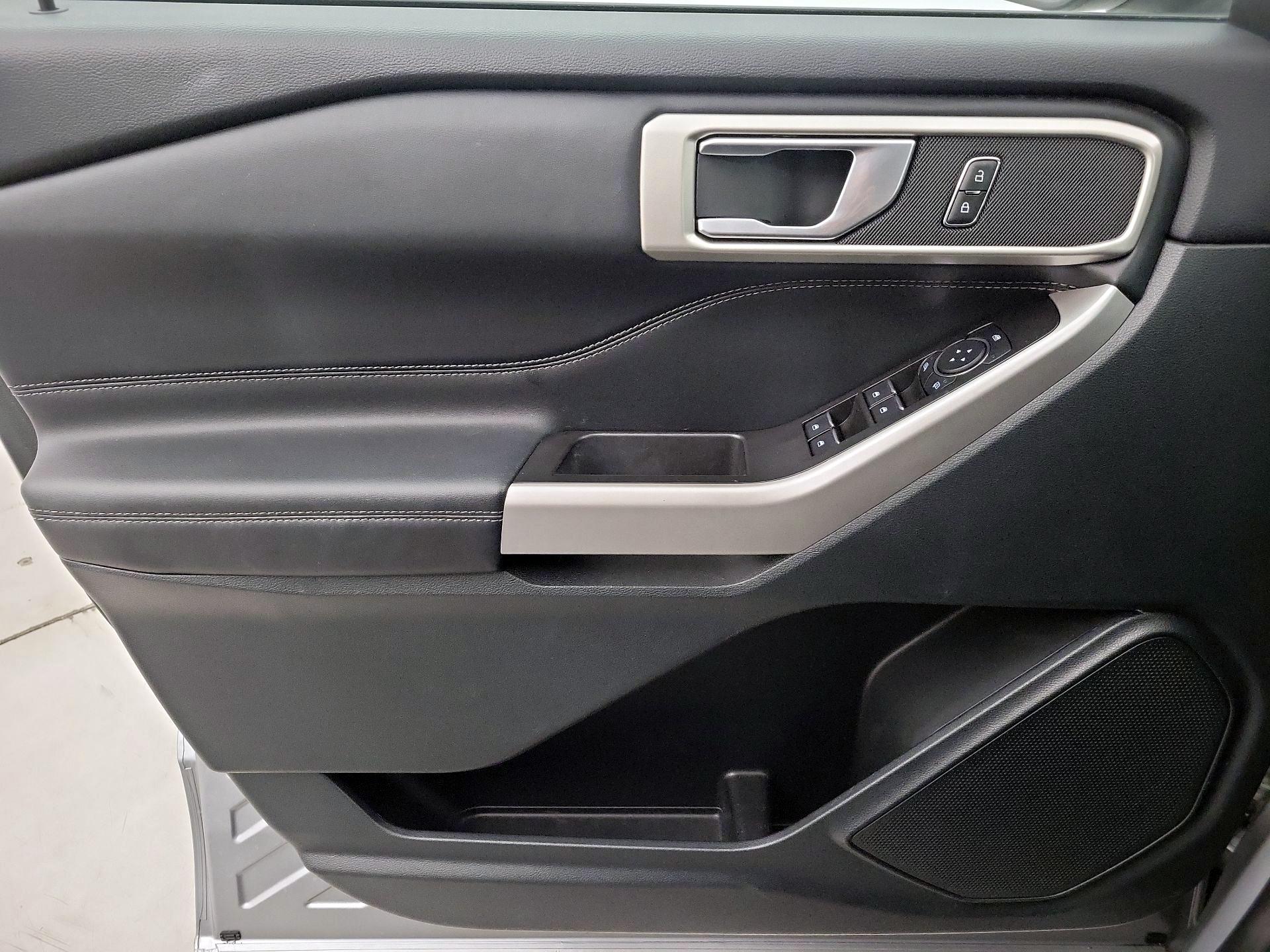 Thumbnail: 2023 Ford Explorer - 12