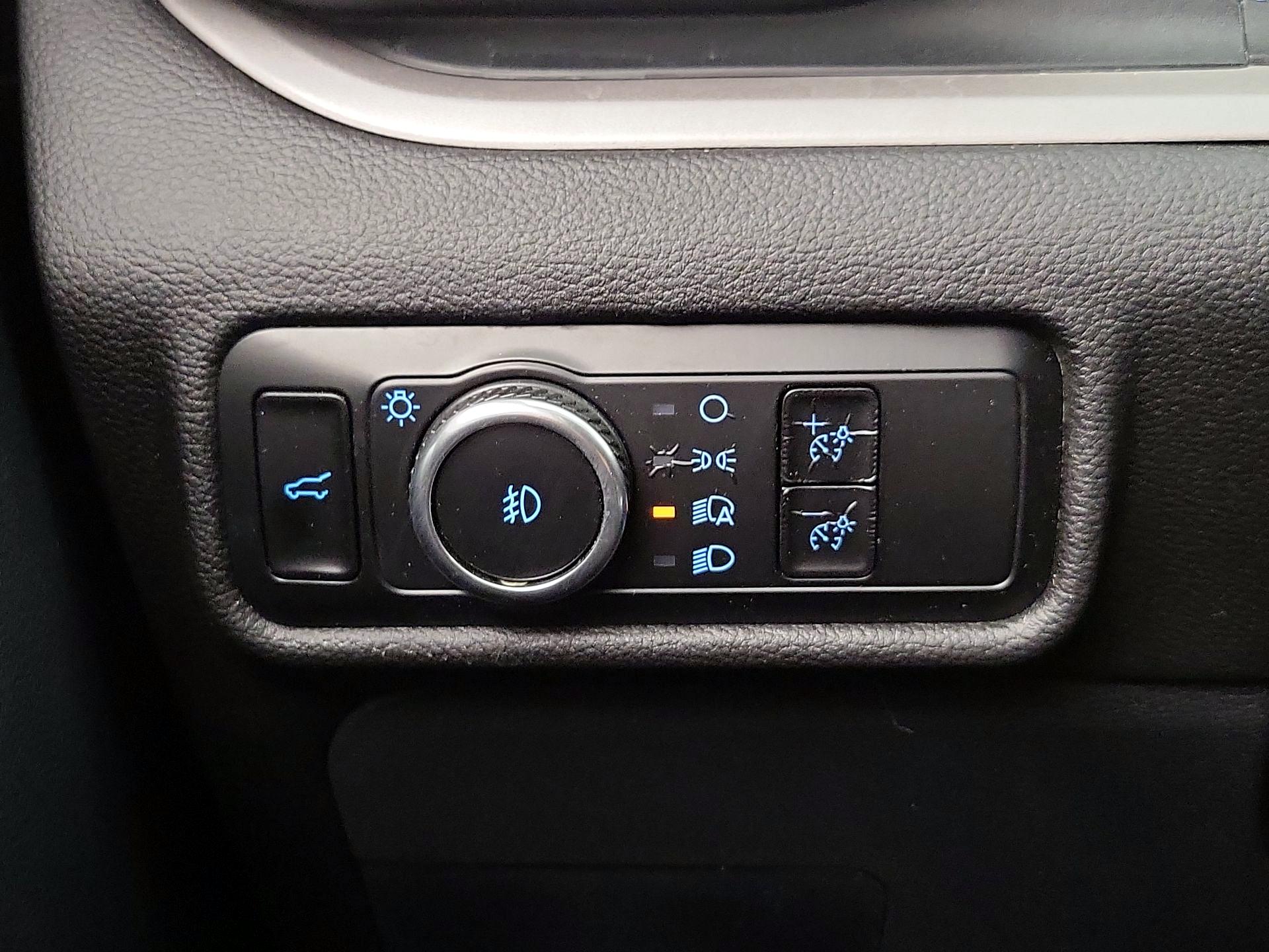 Thumbnail: 2023 Ford Explorer - 13