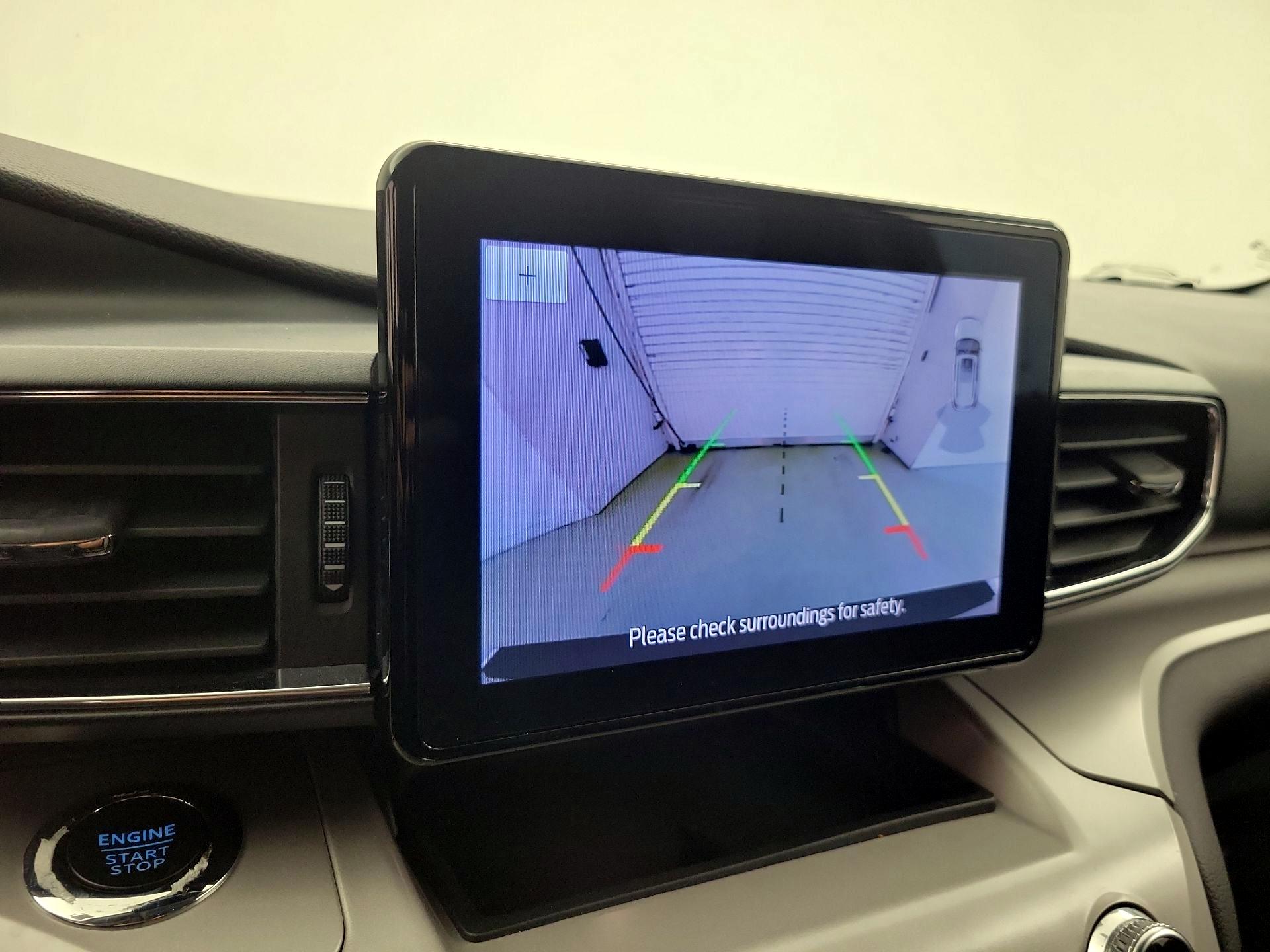 Thumbnail: 2023 Ford Explorer - 14