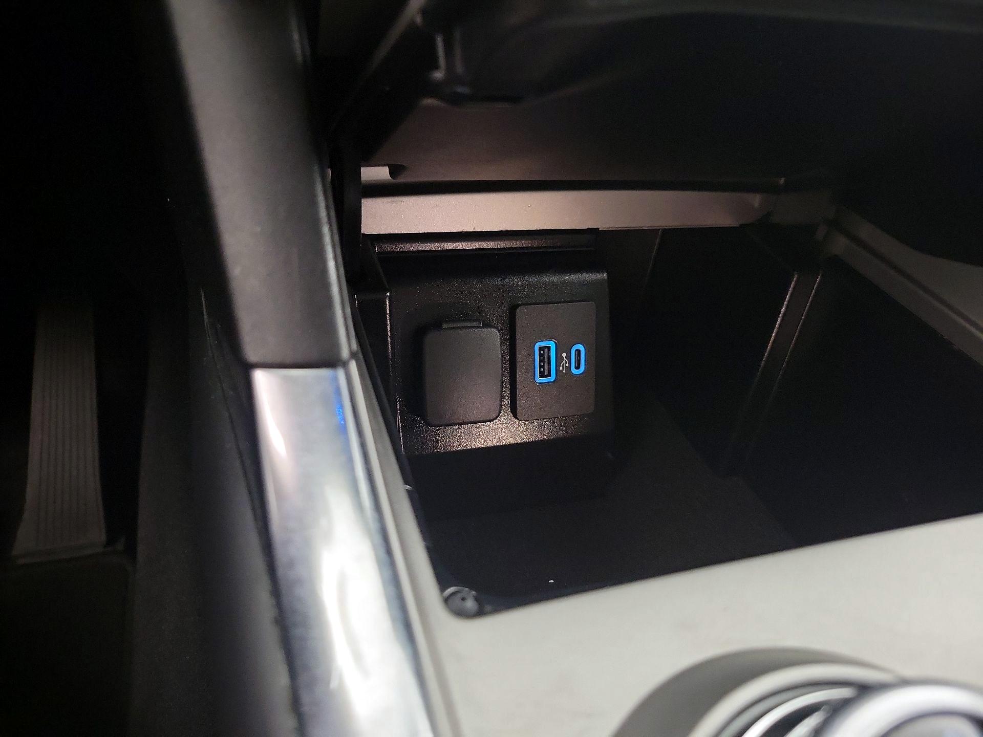 Thumbnail: 2023 Ford Explorer - 18