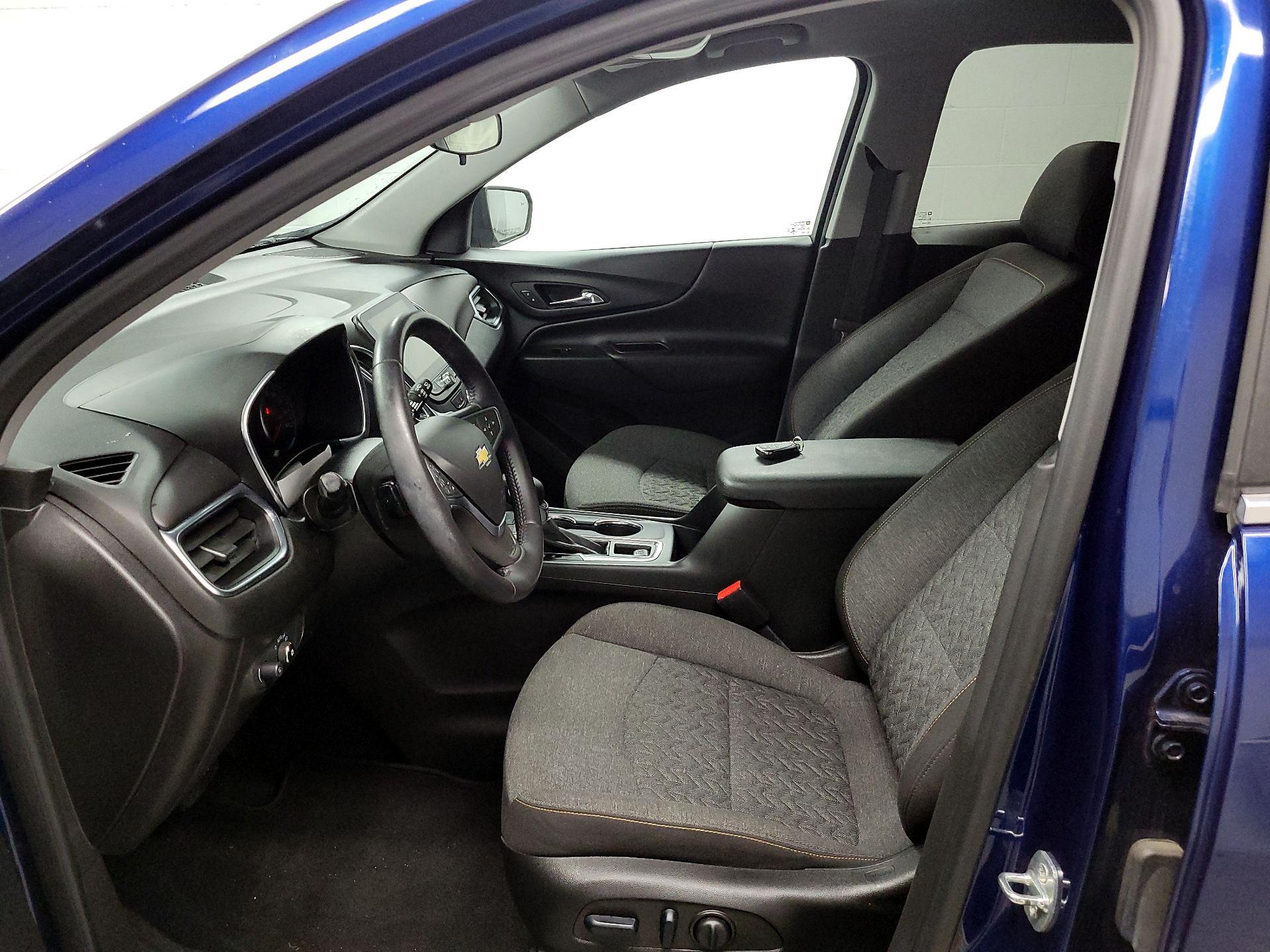 Thumbnail: 2022 Chevrolet Equinox - 11