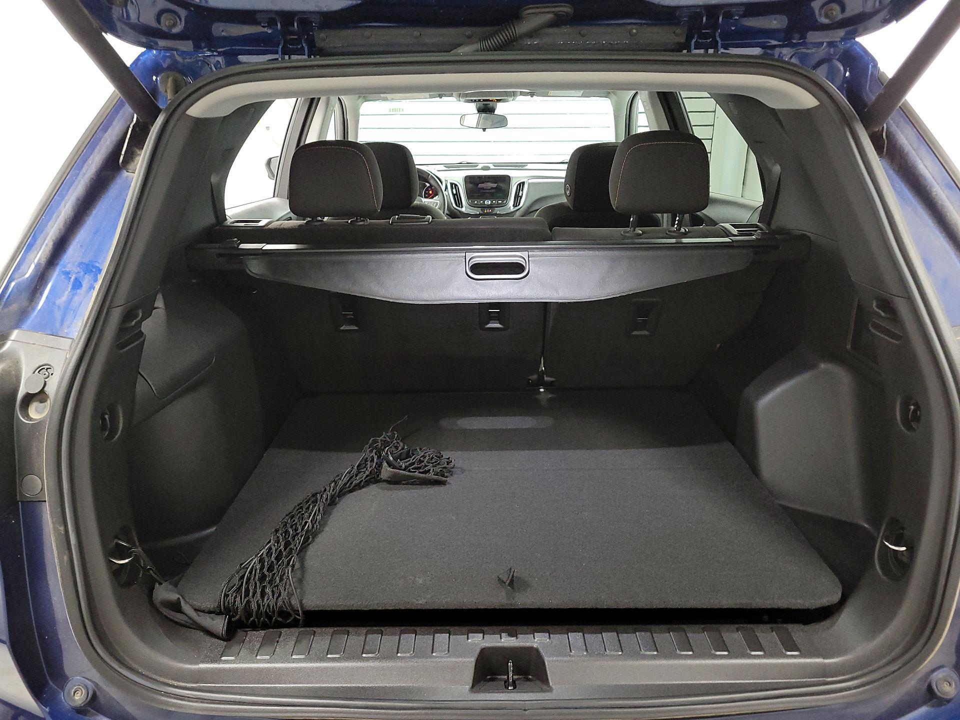 Thumbnail: 2022 Chevrolet Equinox - 17