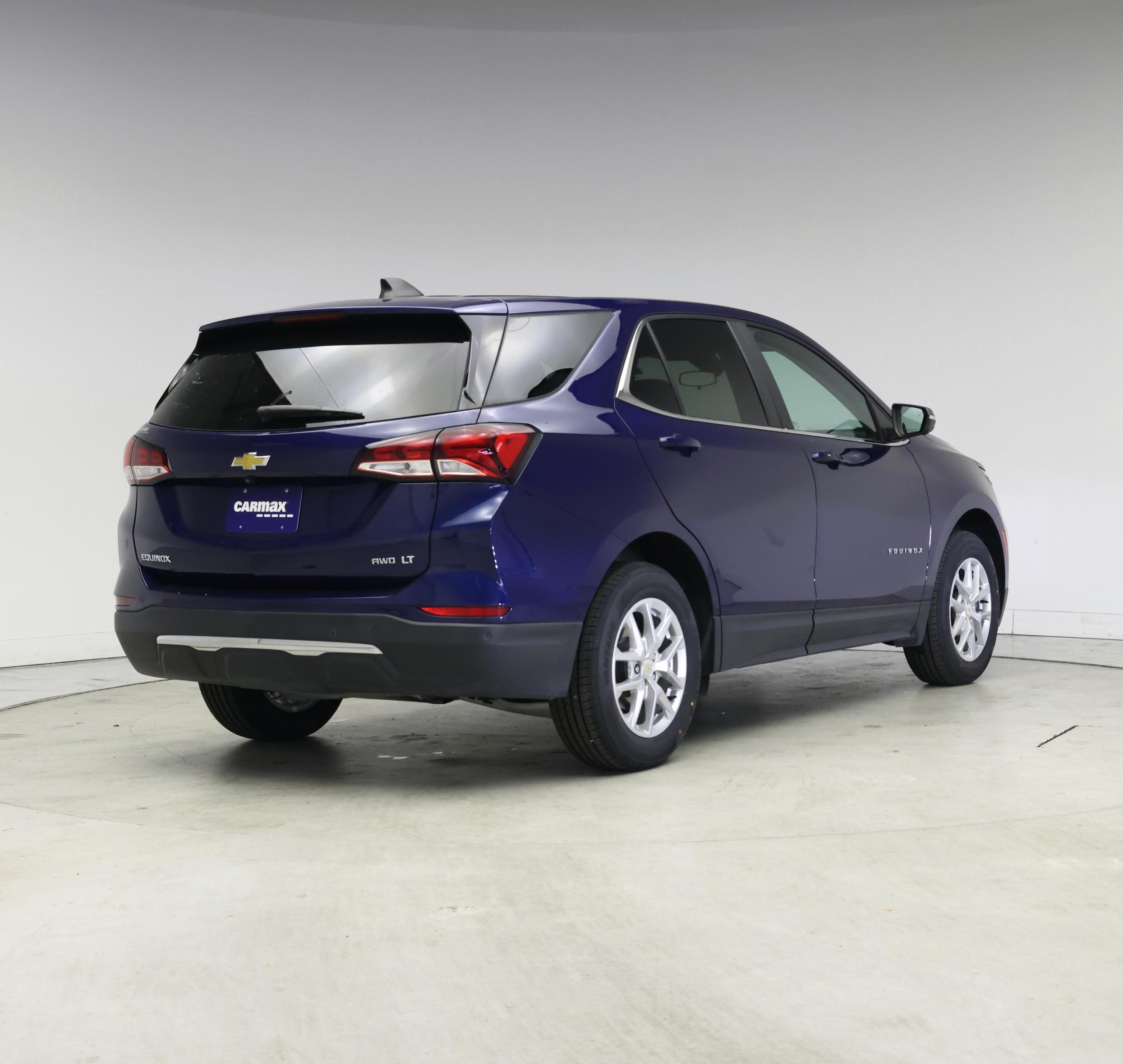 Thumbnail: 2022 Chevrolet Equinox - 8