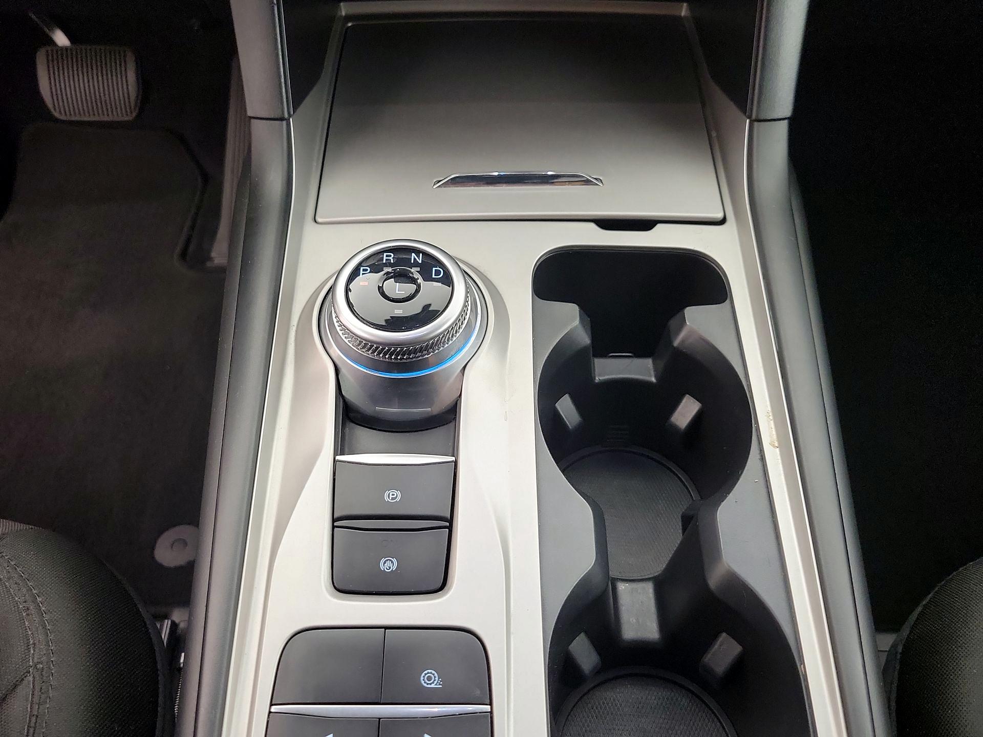 Thumbnail: 2022 Ford Explorer - 17