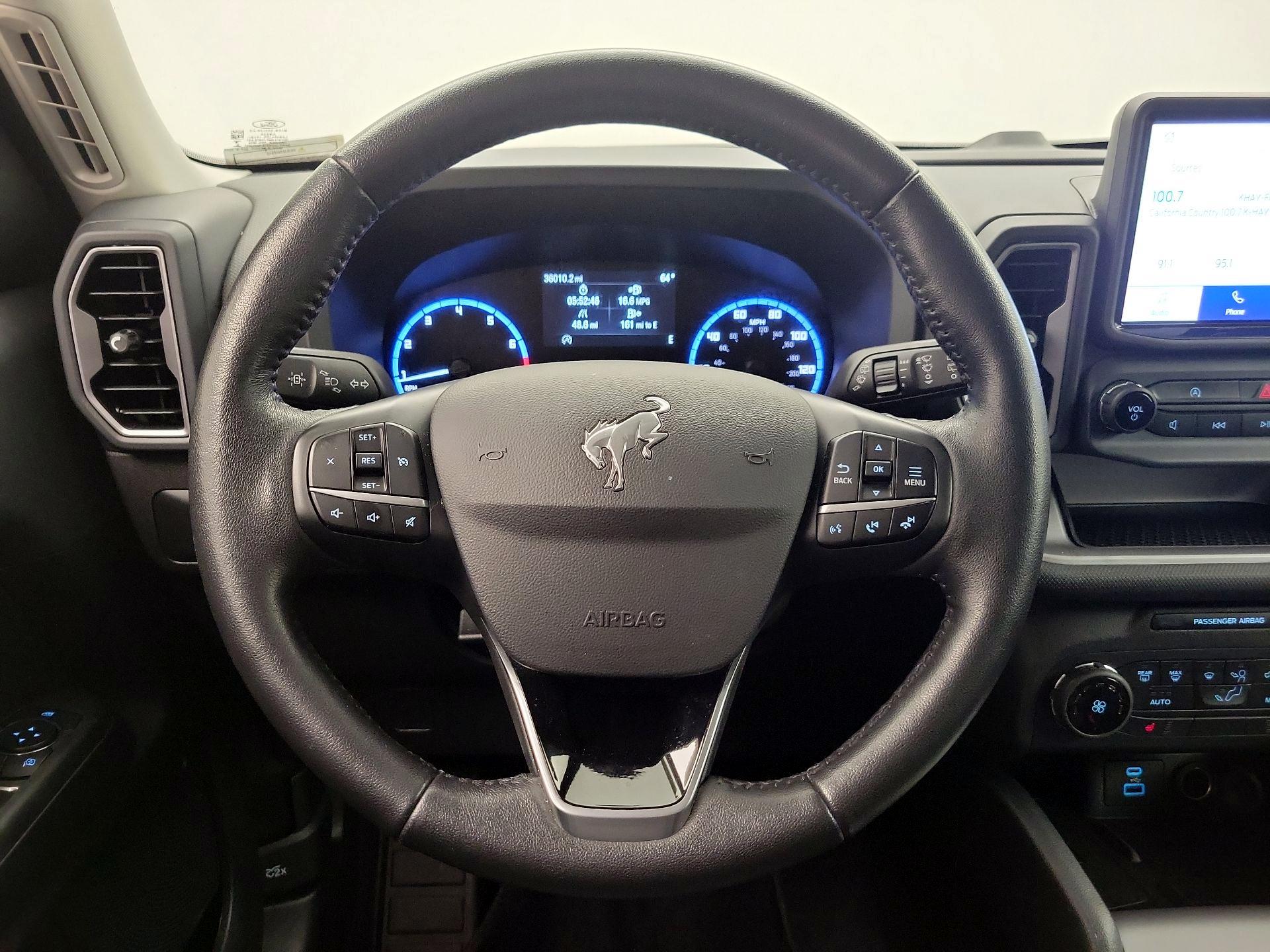 Thumbnail: 2022 Ford Bronco Sport - 10