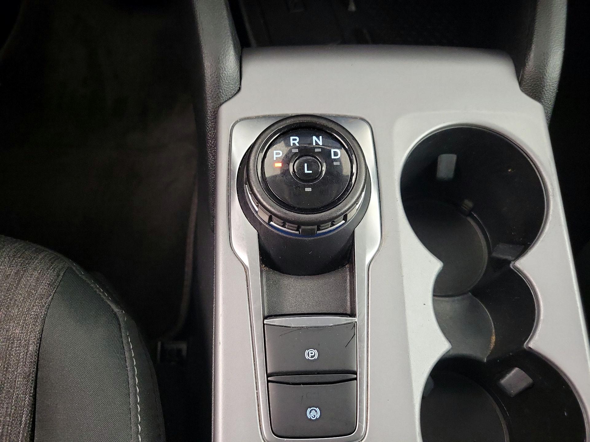 Thumbnail: 2022 Ford Bronco Sport - 17