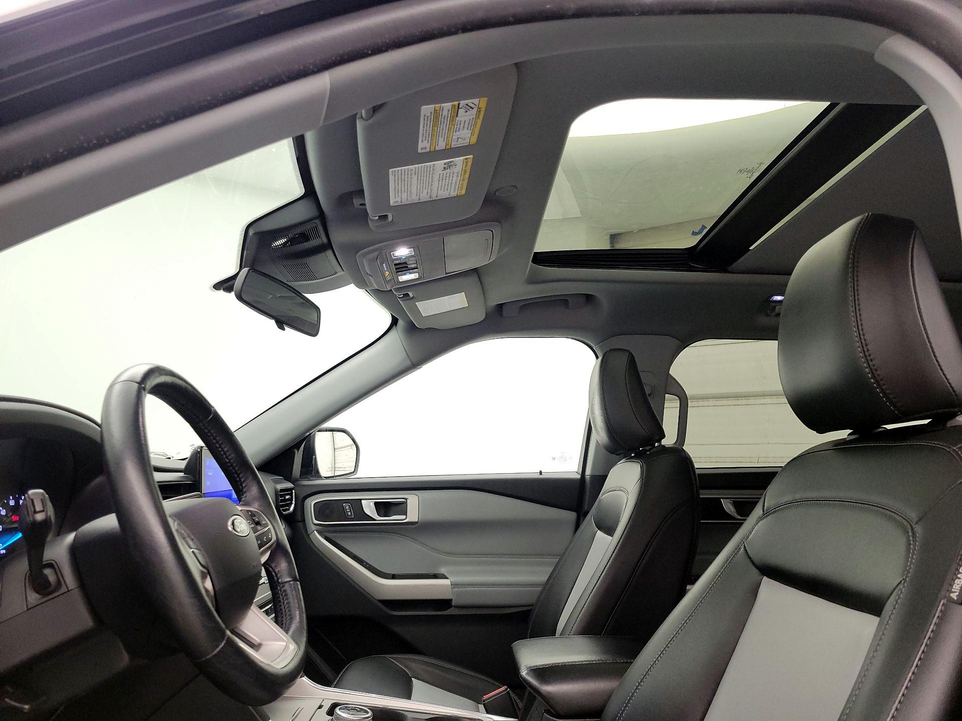 Thumbnail: 2022 Ford Explorer - 20