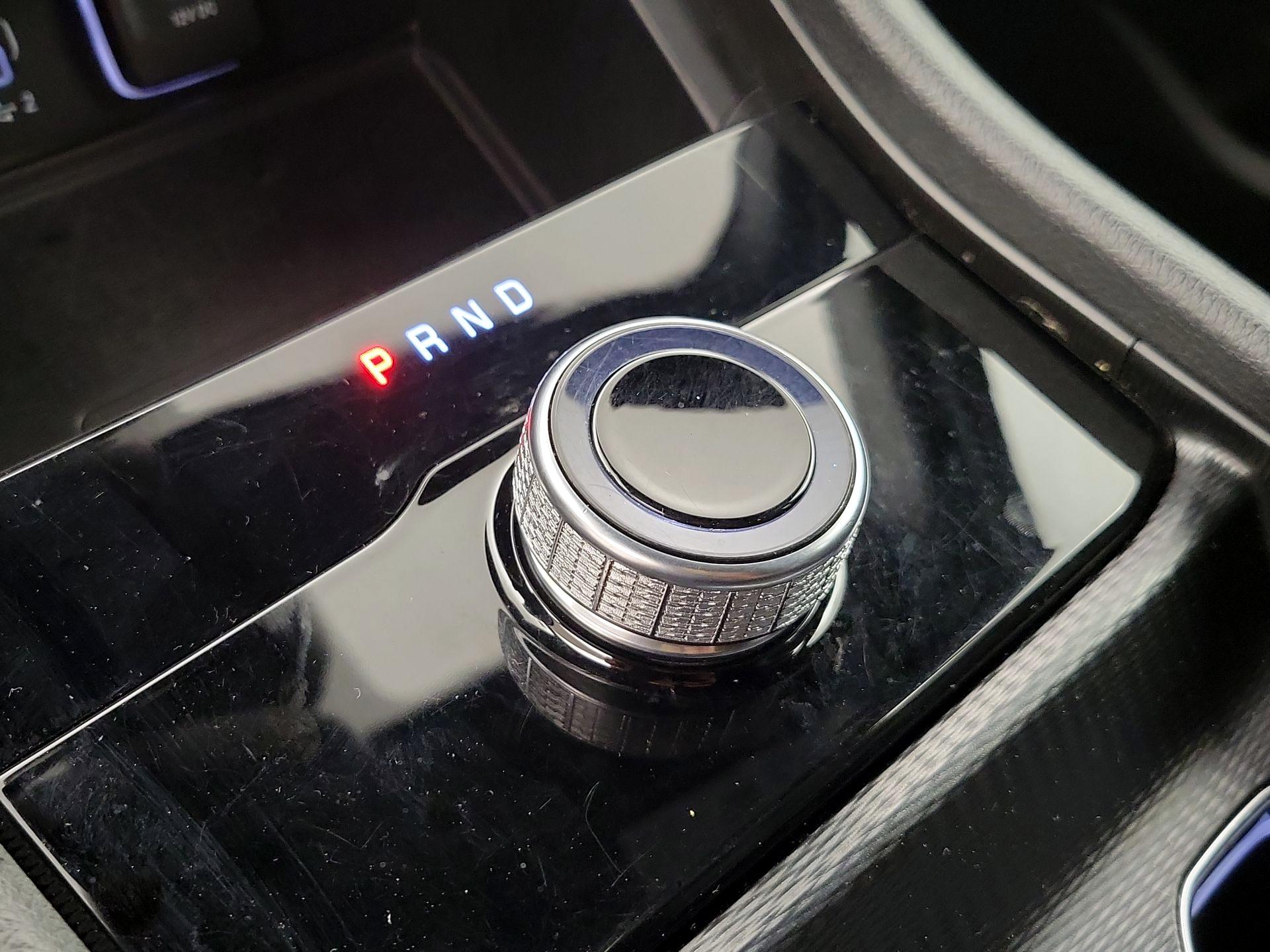 Thumbnail: 2024 Jeep Grand Cherokee - 17