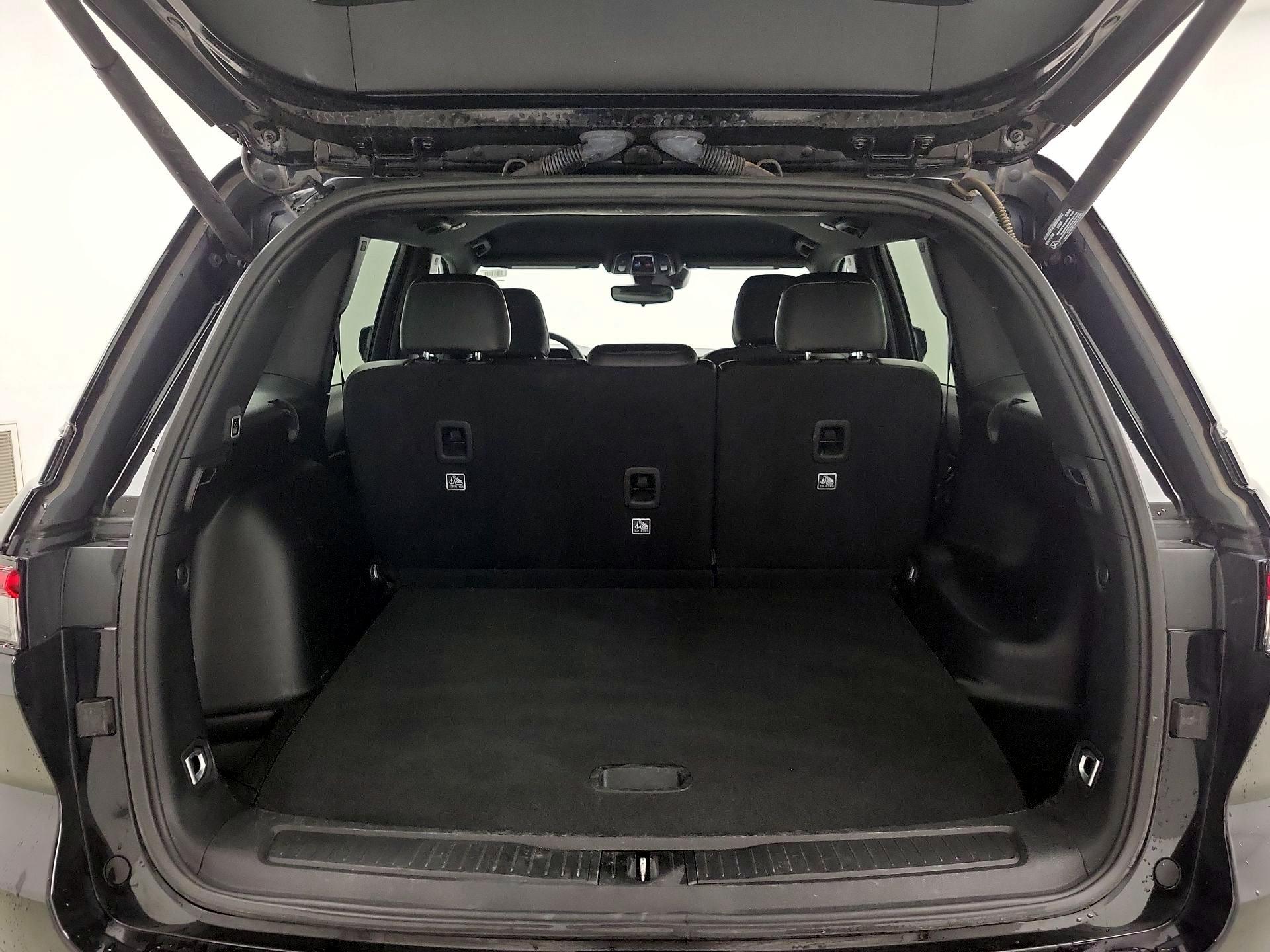 Thumbnail: 2024 Jeep Grand Cherokee - 20