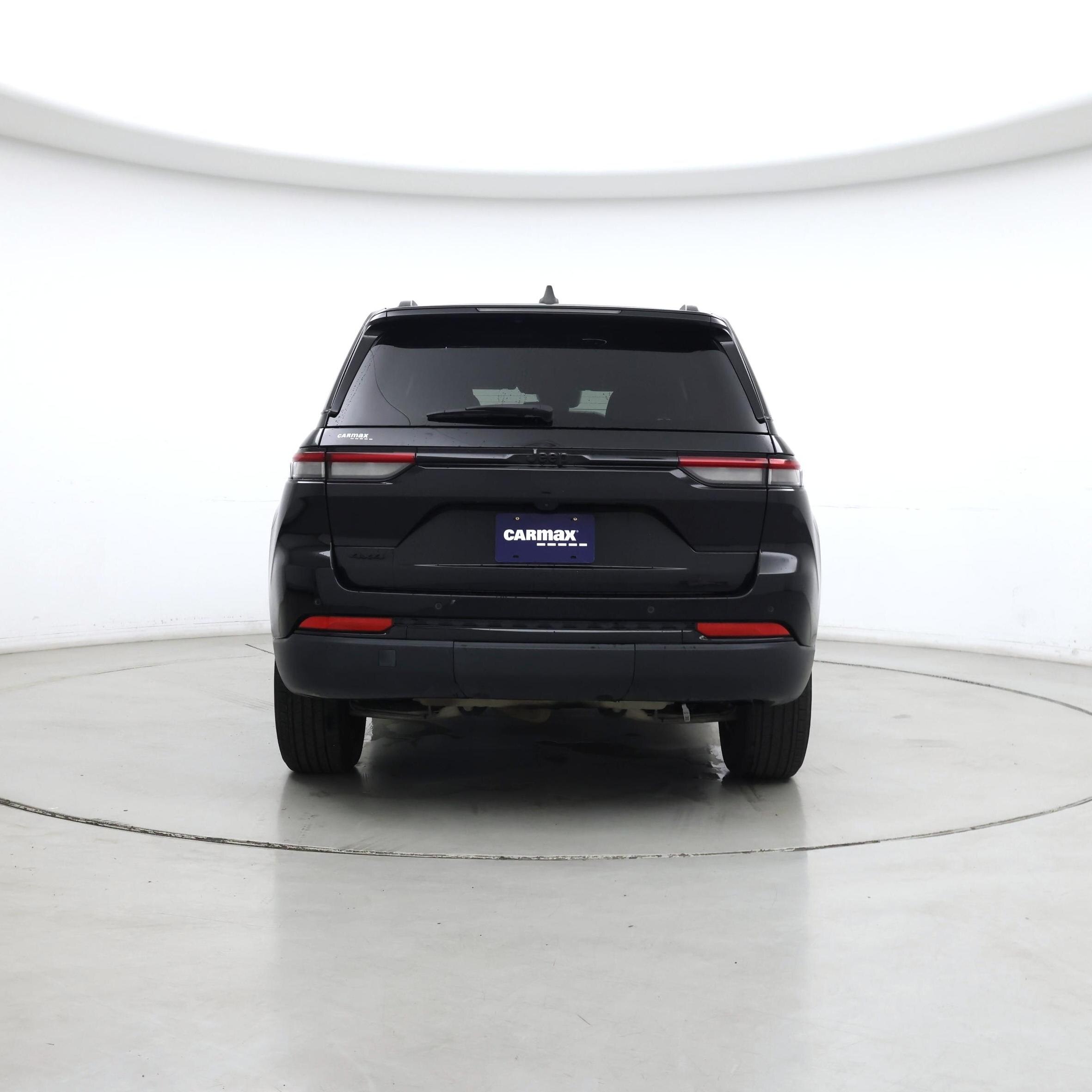 Thumbnail: 2024 Jeep Grand Cherokee - 6