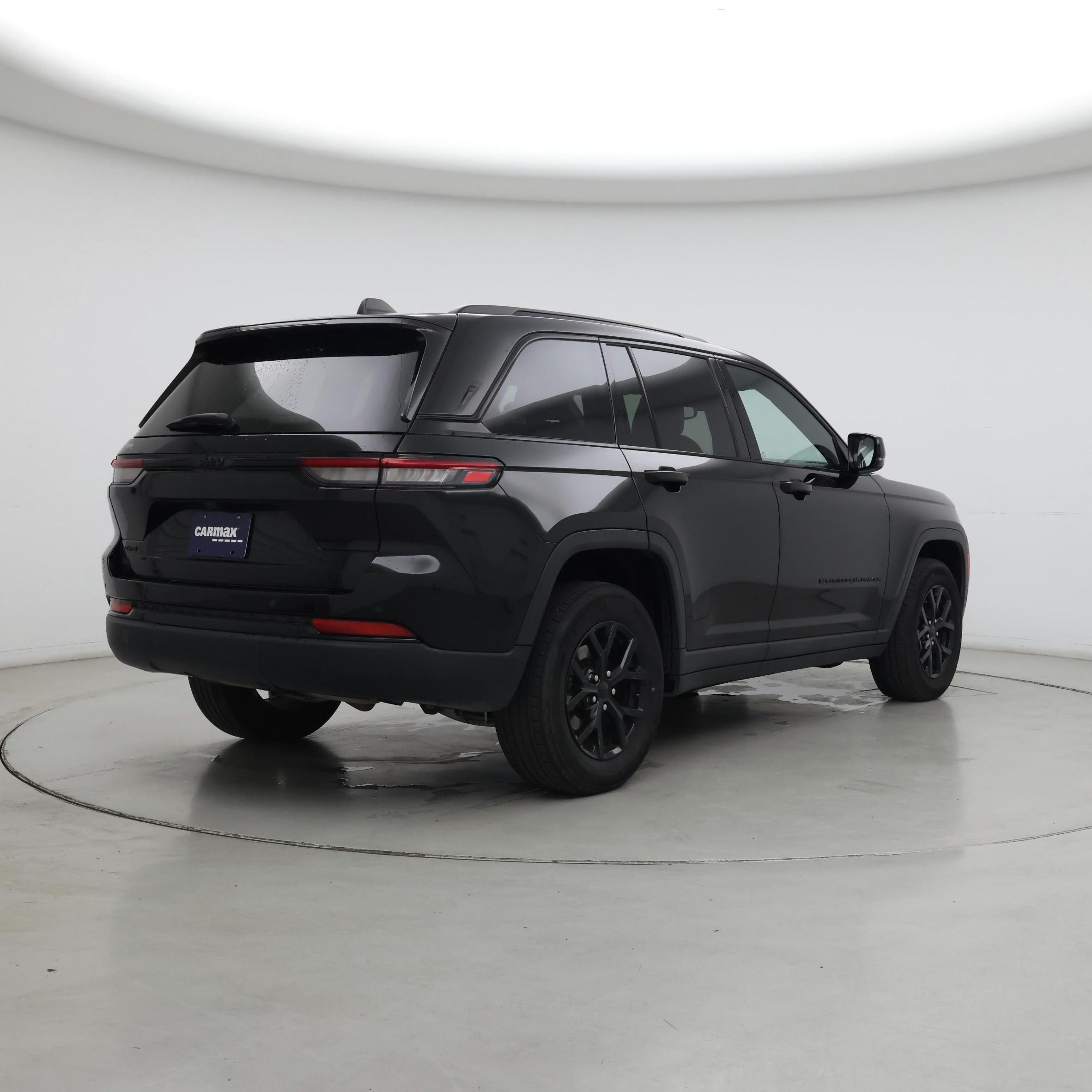 Thumbnail: 2024 Jeep Grand Cherokee - 8