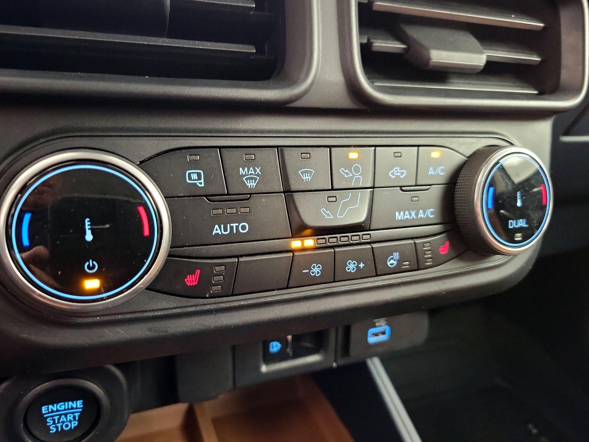 Thumbnail: 2022 Ford Maverick - 16