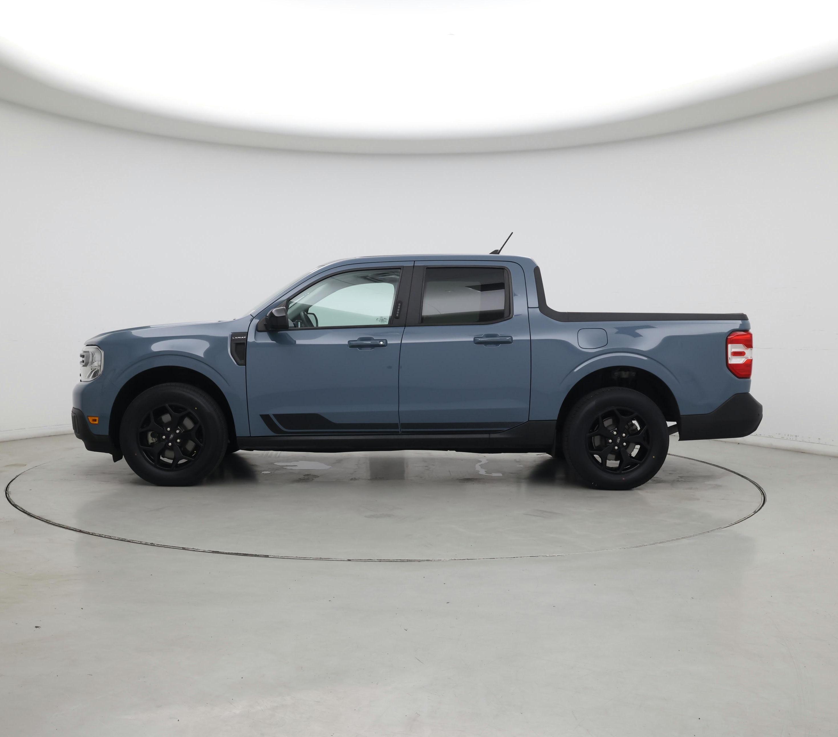 Thumbnail: 2022 Ford Maverick - 3