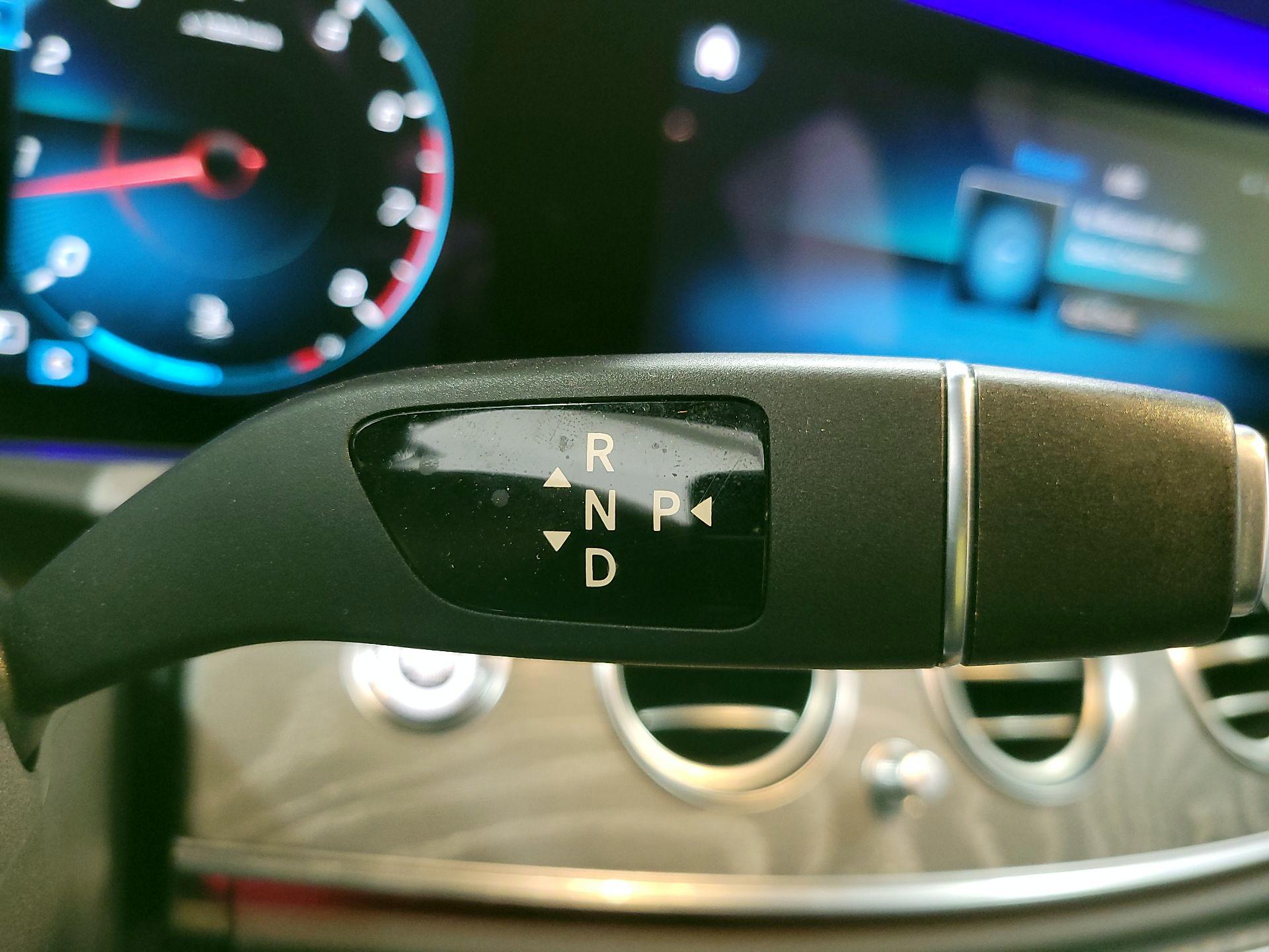 Thumbnail: 2021 Mercedes-Benz E-Class - 16