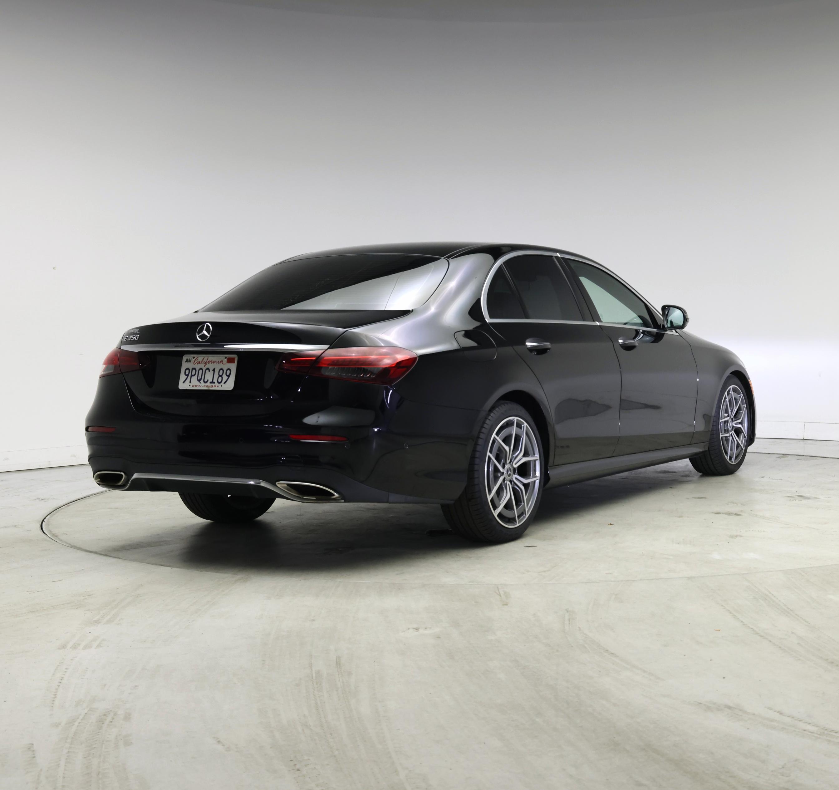 Thumbnail: 2021 Mercedes-Benz E-Class - 8