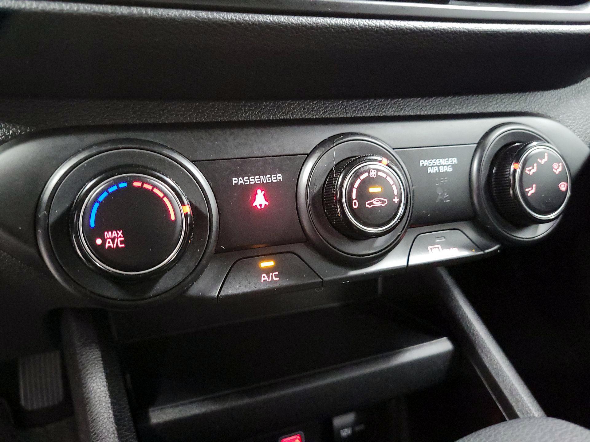 Thumbnail: 2023 Kia Forte - 16