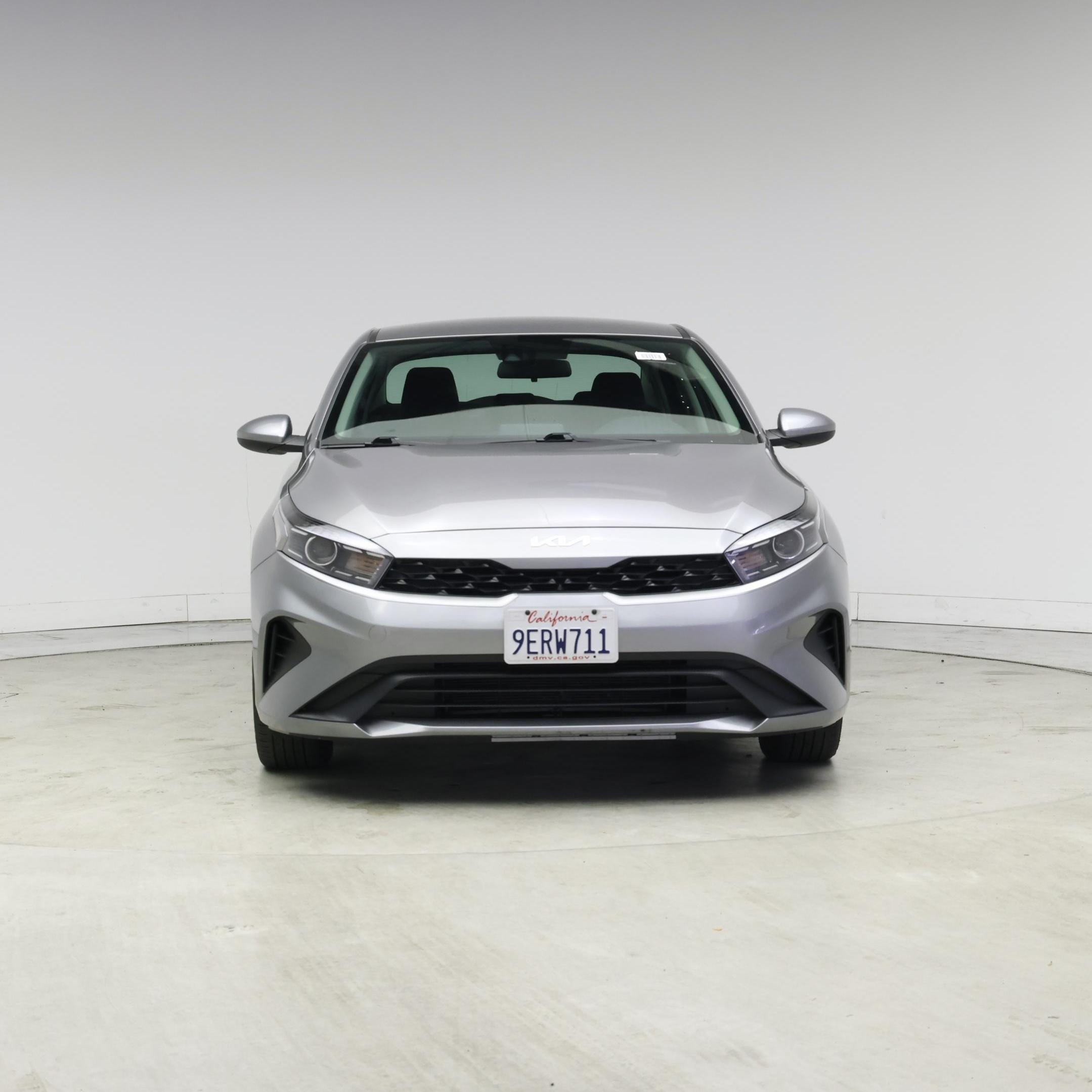 Thumbnail: 2023 Kia Forte - 5