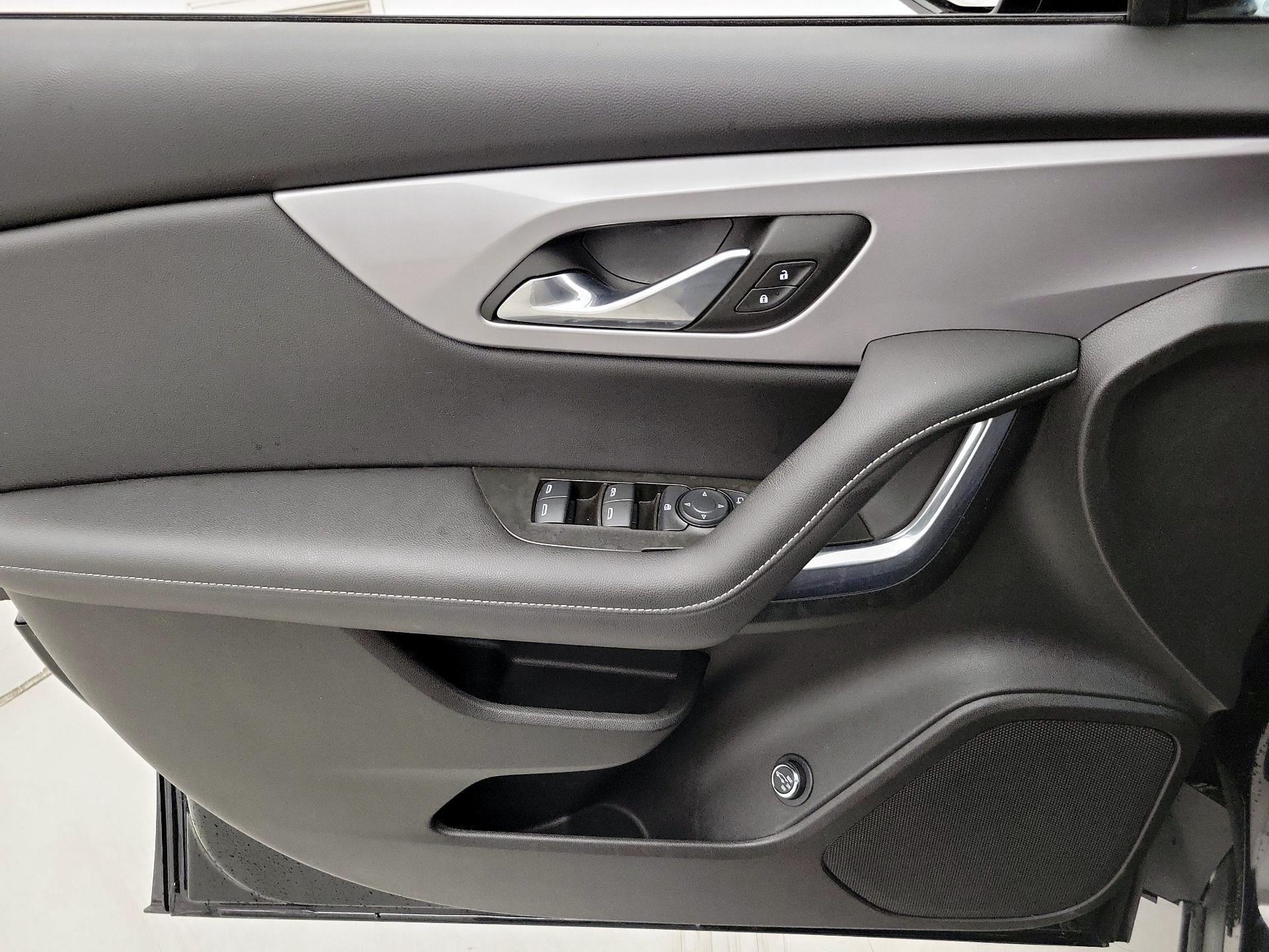 Thumbnail: 2023 Chevrolet Blazer - 12