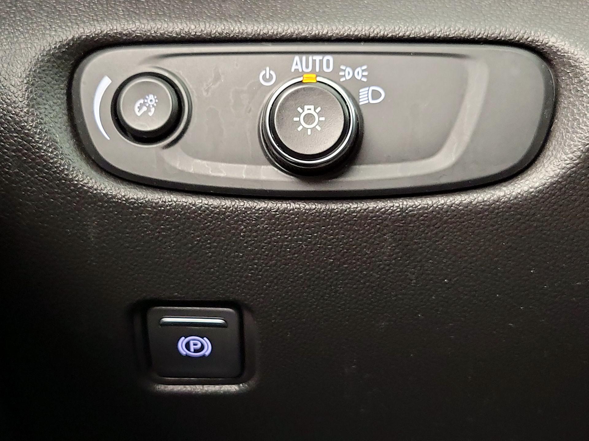 Thumbnail: 2023 Chevrolet Blazer - 13