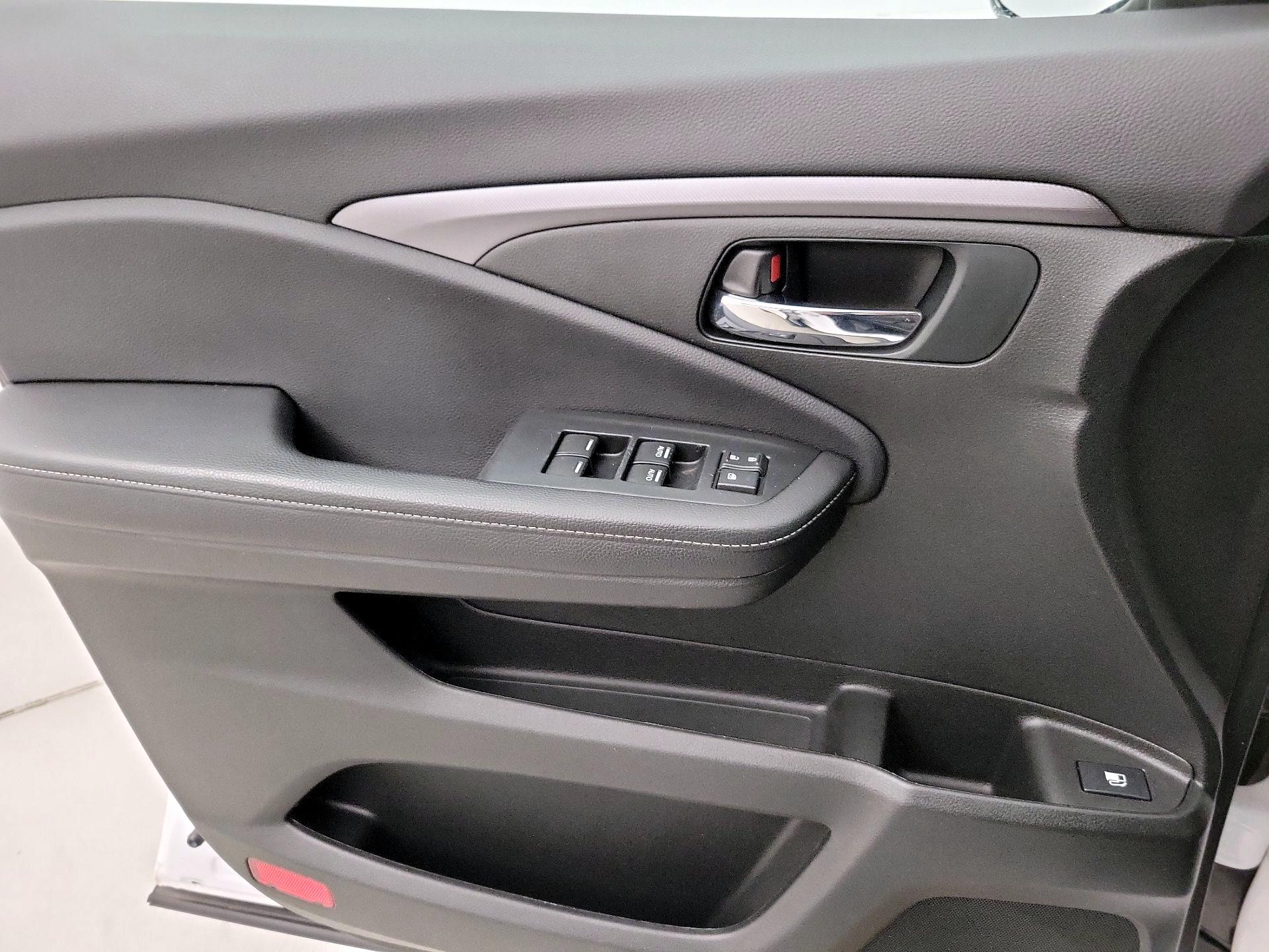 Thumbnail: 2023 Honda Ridgeline - 12