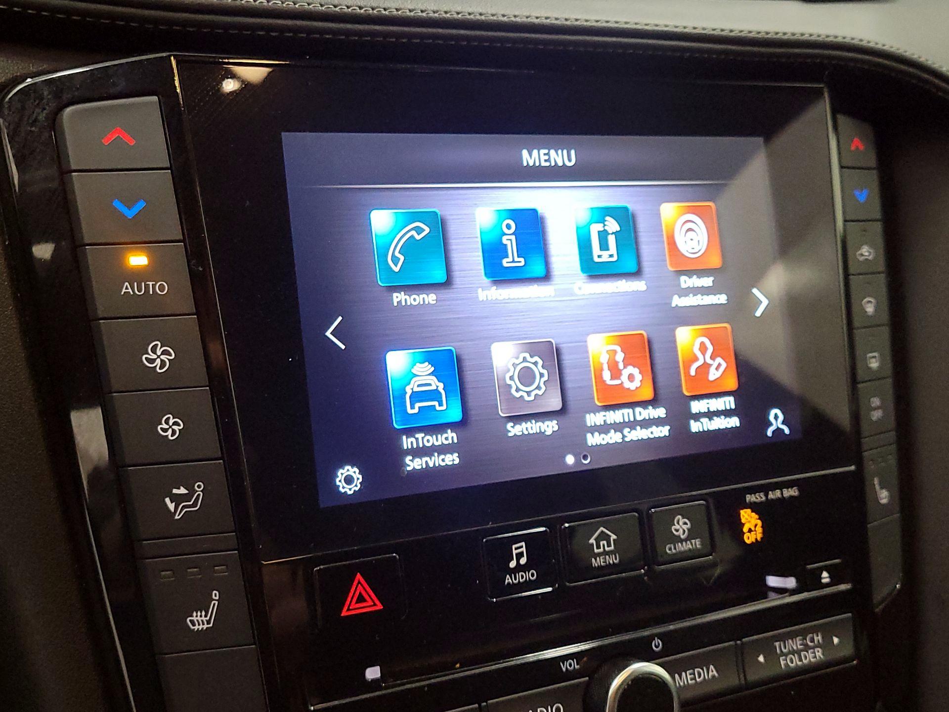 Thumbnail: 2024 INFINITI QX55 - 16