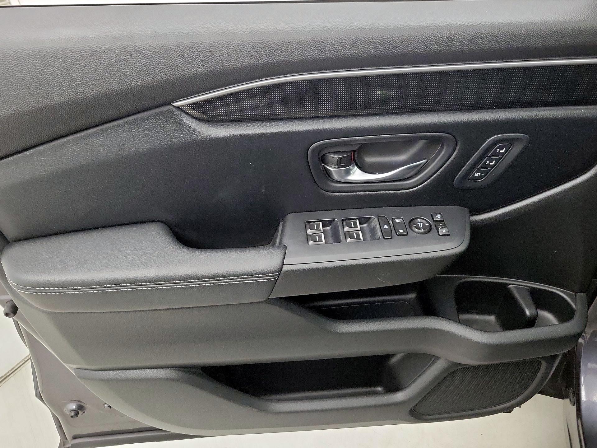 Thumbnail: 2023 Honda Pilot - 12