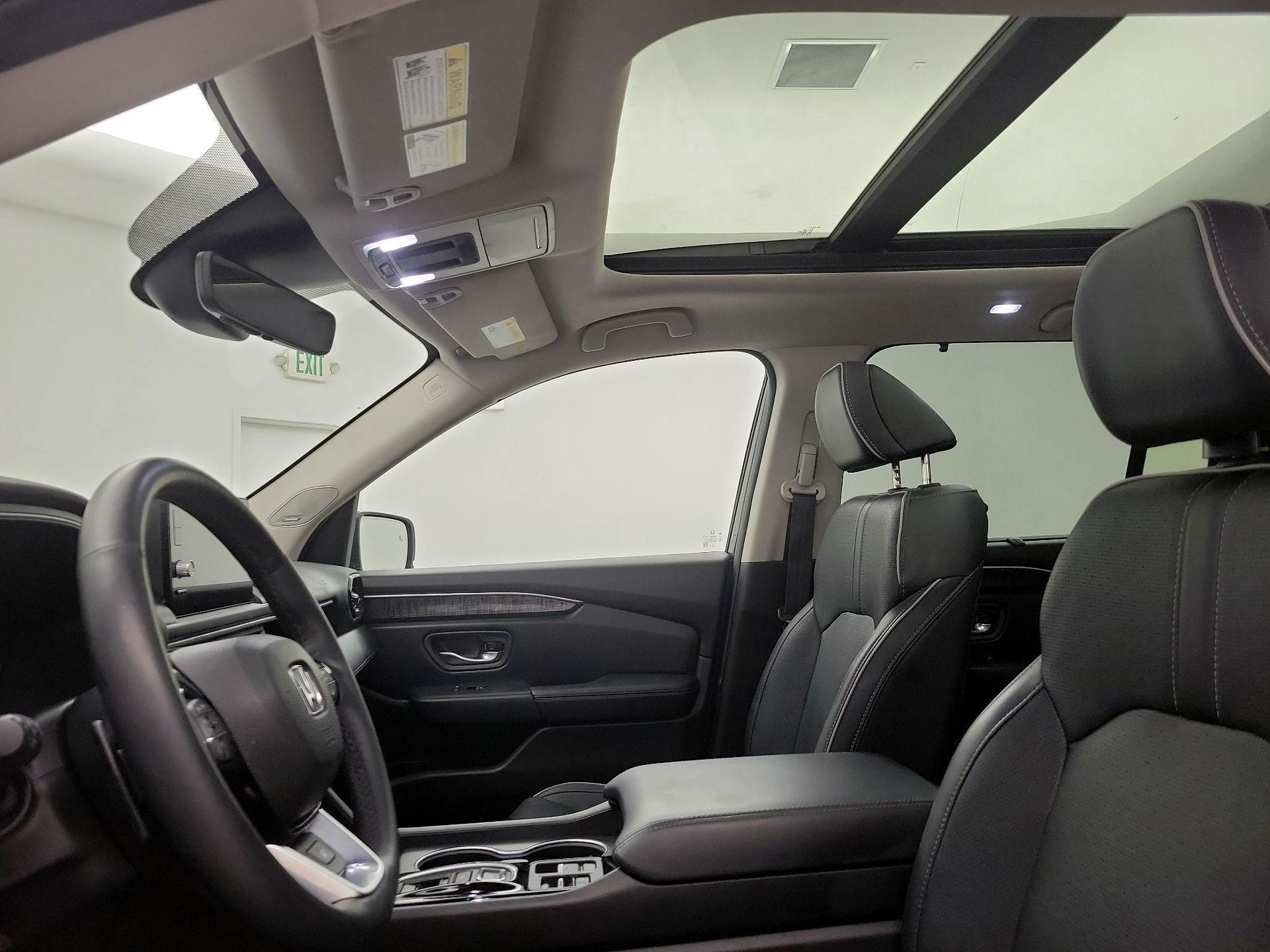 Thumbnail: 2023 Honda Pilot - 20