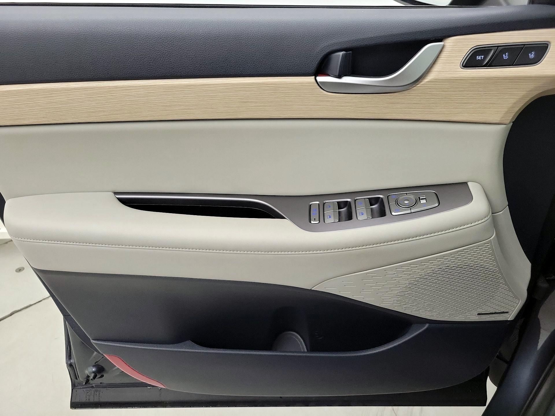 Thumbnail: 2024 Hyundai Palisade - 12