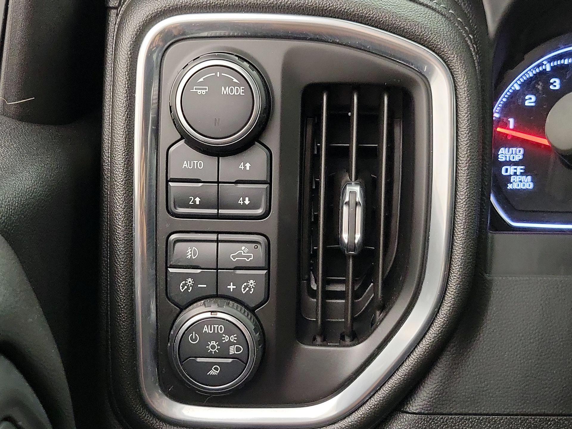 Thumbnail: 2021 Chevrolet Silverado 1500 - 13