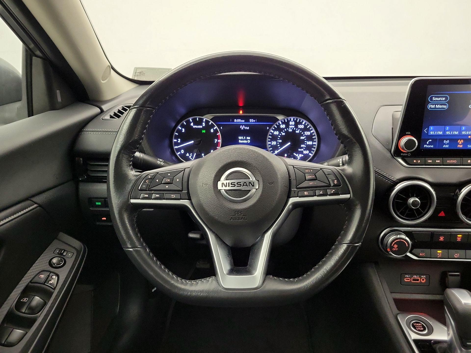 Thumbnail: 2022 Nissan Sentra - 10