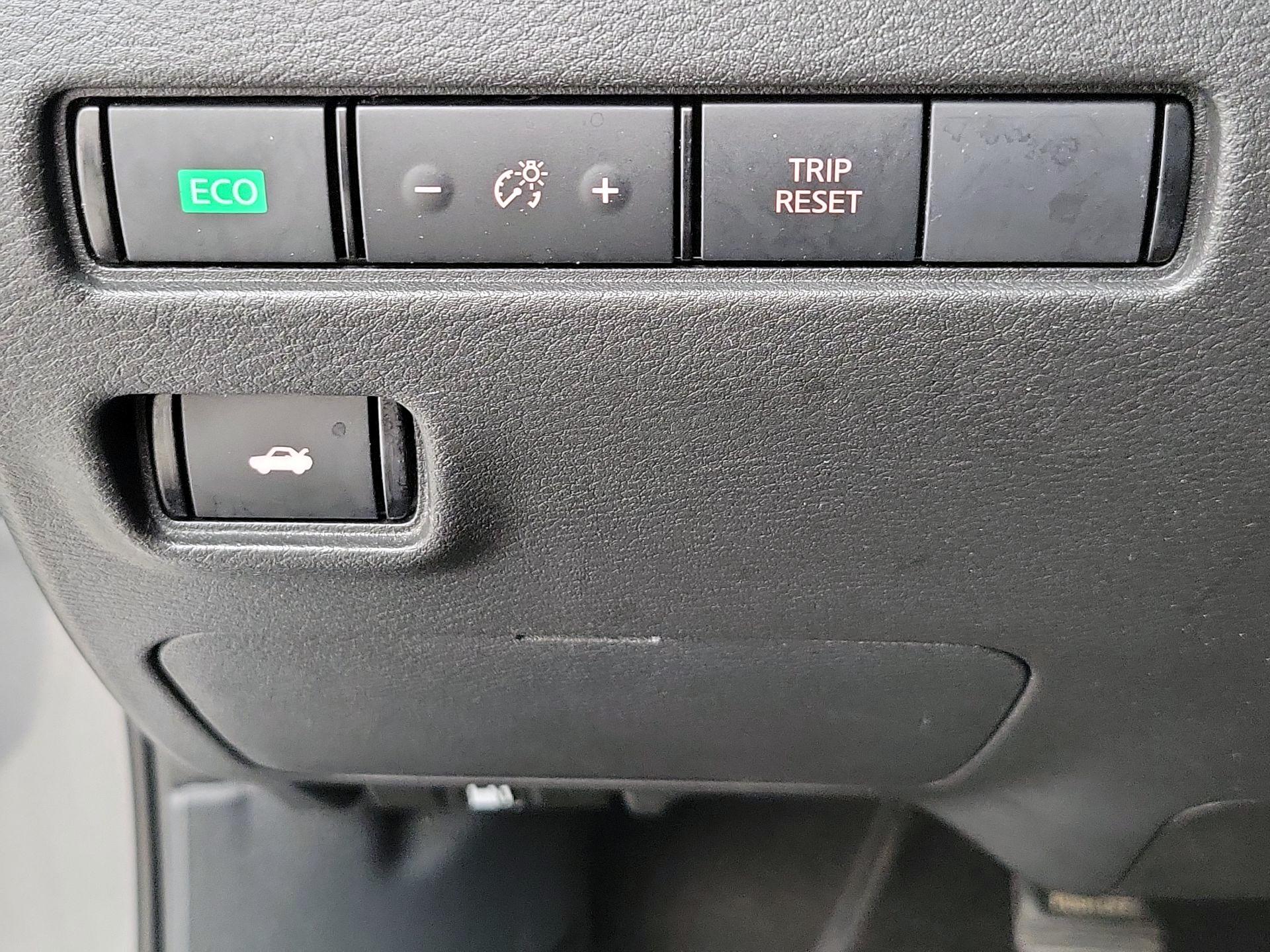 Thumbnail: 2022 Nissan Sentra - 13