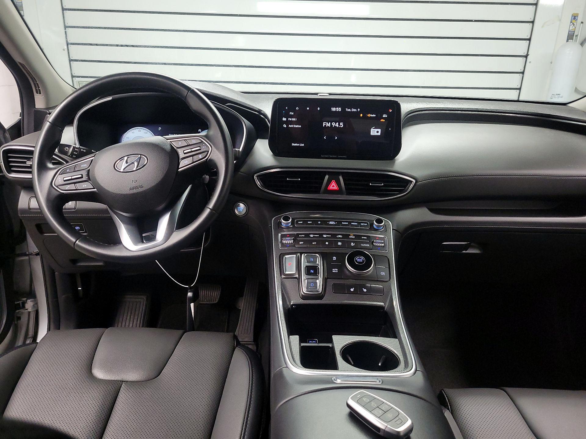 Thumbnail: 2023 Hyundai Santa Fe - 9