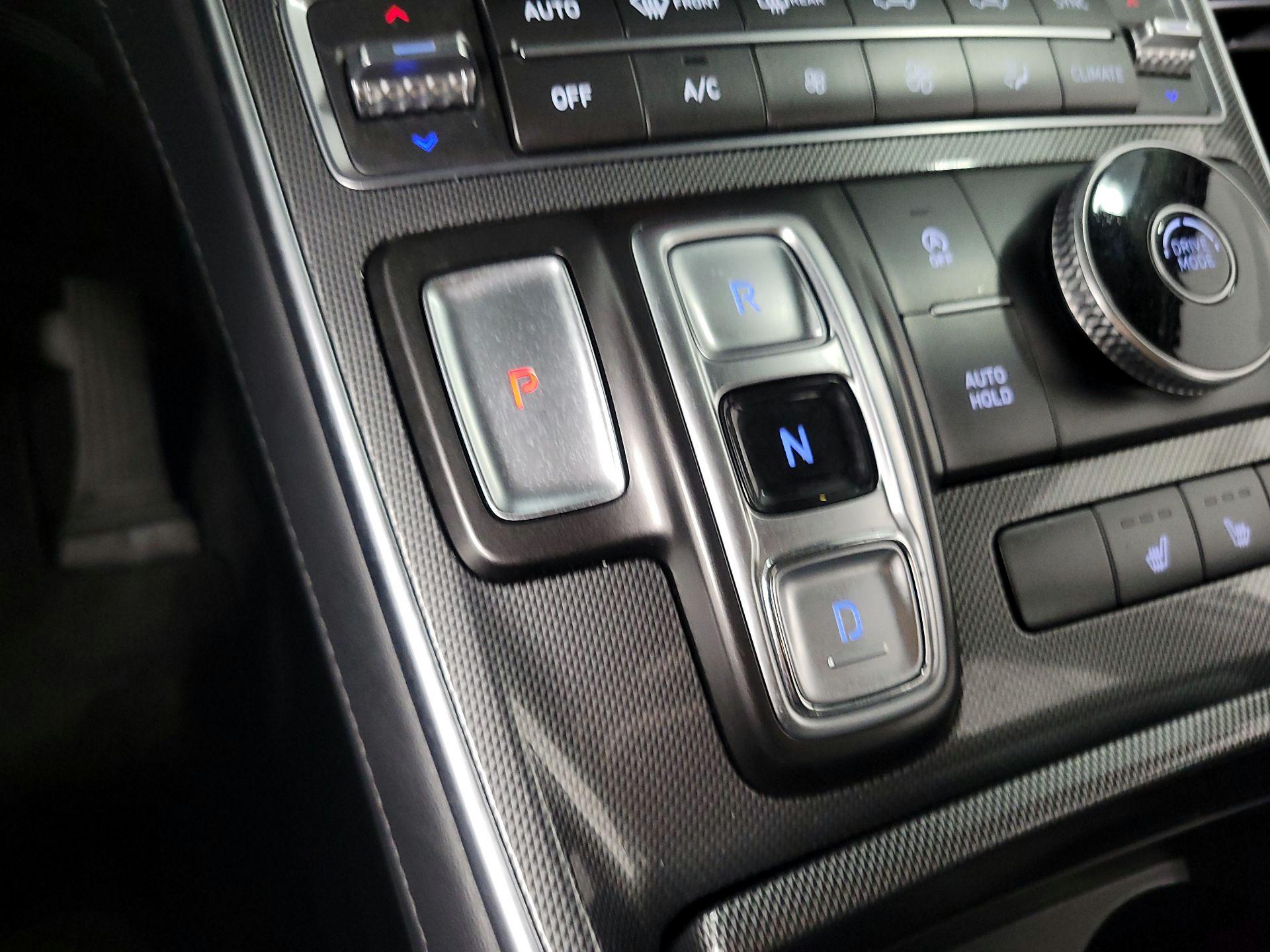 Thumbnail: 2023 Hyundai Santa Fe - 17