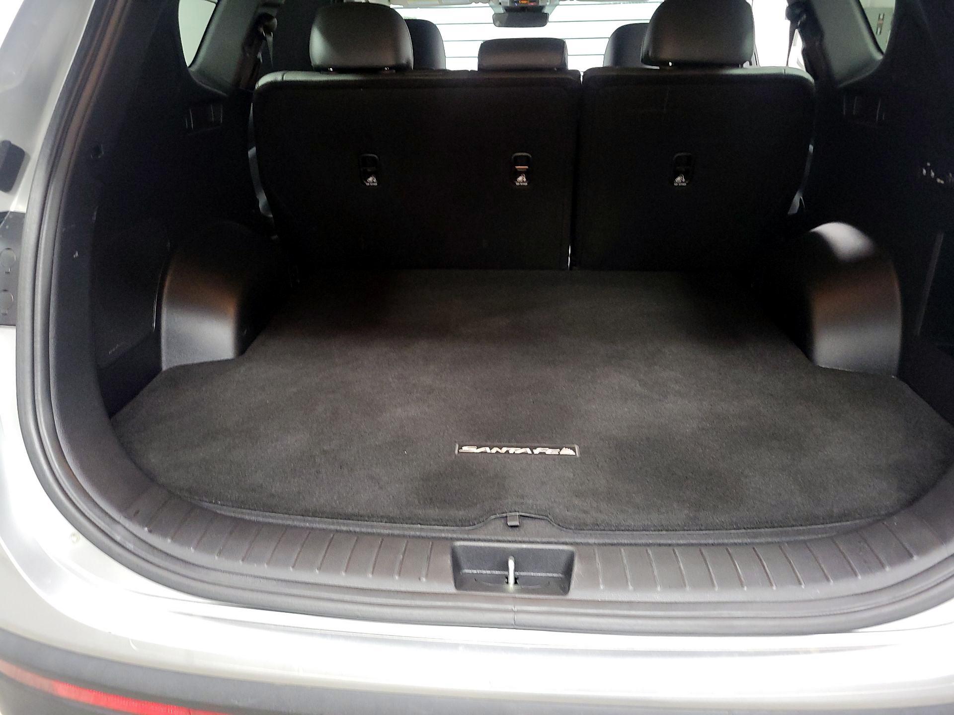 Thumbnail: 2023 Hyundai Santa Fe - 18