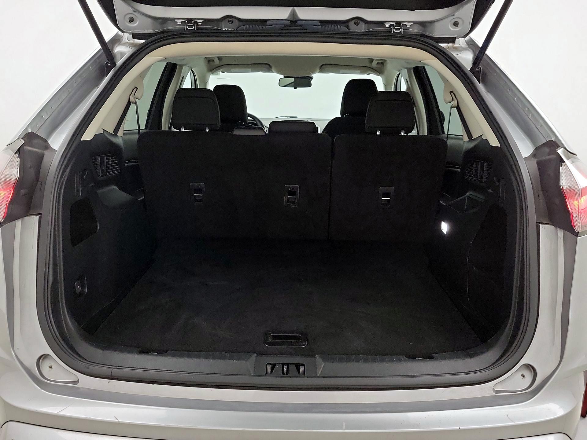 Thumbnail: 2022 Ford Edge - 20