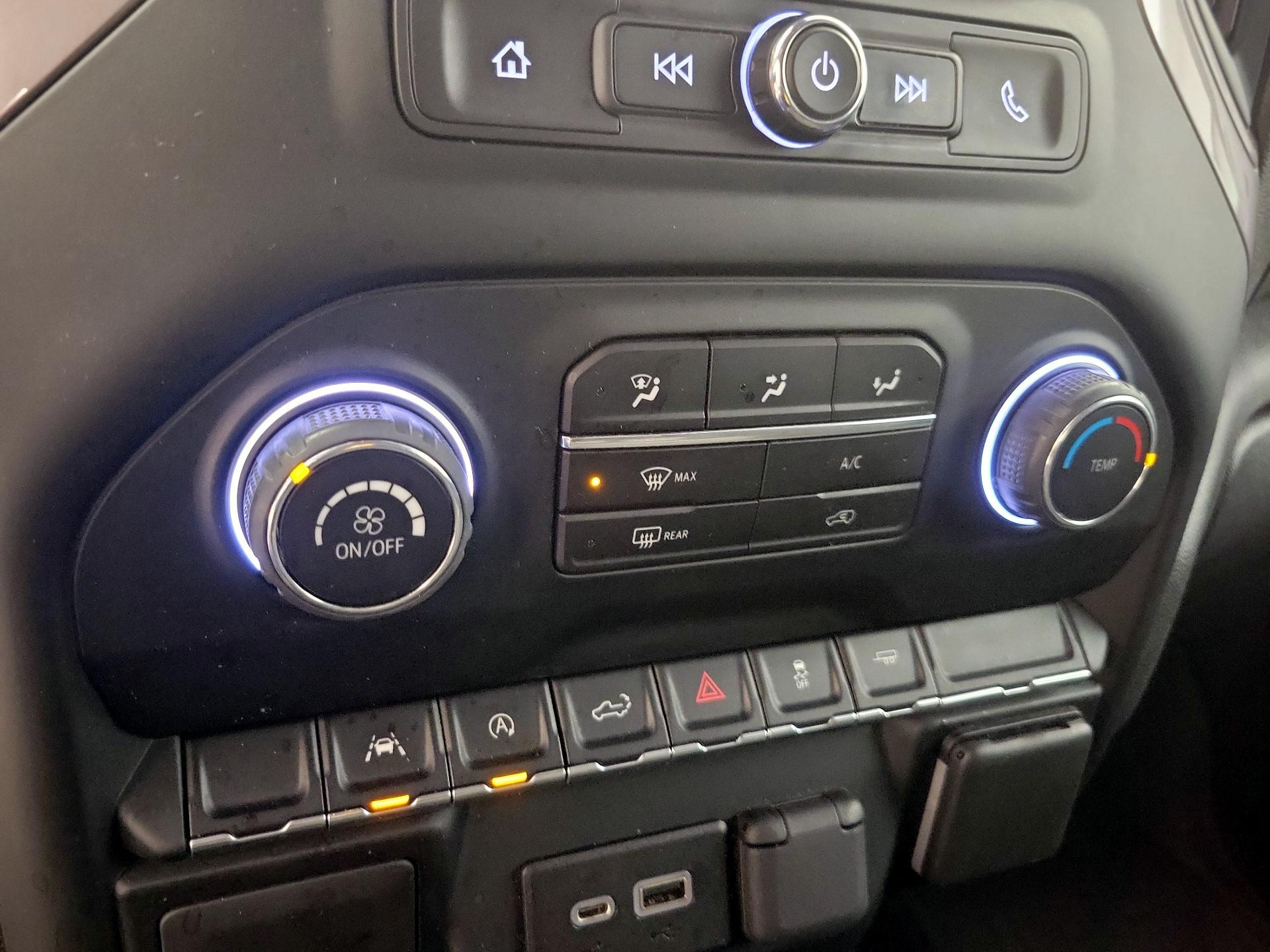 Thumbnail: 2022 Chevrolet Silverado 1500 - 16